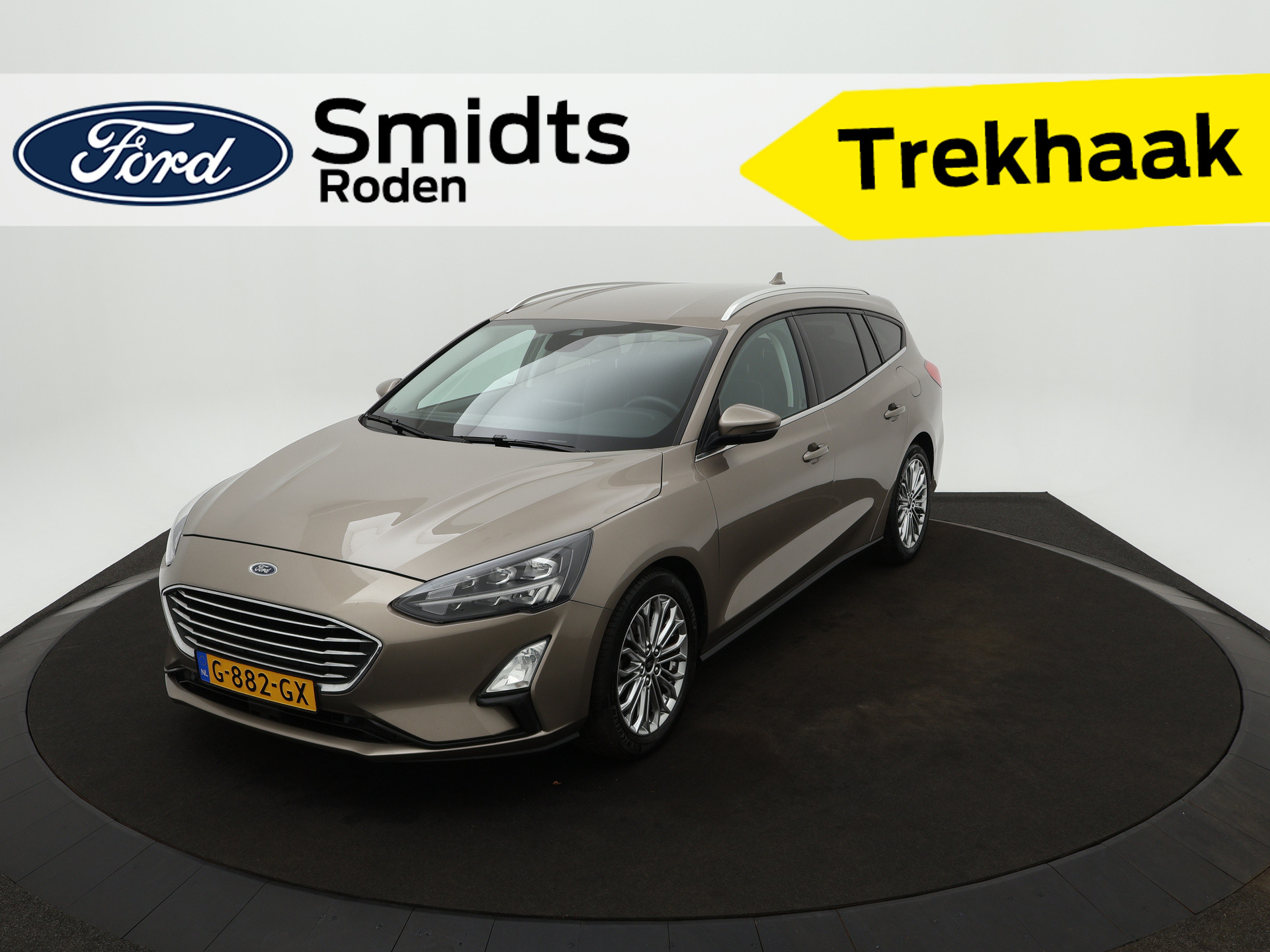 Ford FOCUS Wagon 1.5 EcoBoost 150 pk Titanium | Trekhaak | Winter Pack | Full LED | 17" | Clima | 1e eig. | 100% dealer onderh. bij viaBOVAG.nl