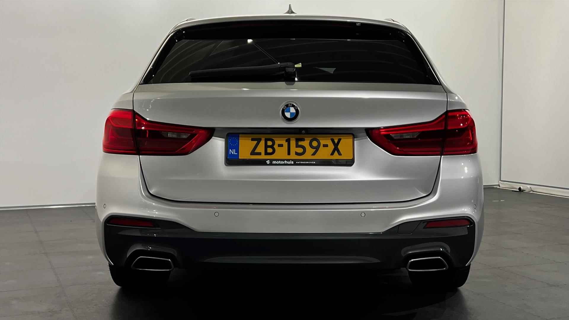 BMW 5-Serie Touring (f11) 520i 184pk Automaat High Executive M Sport - 47/51