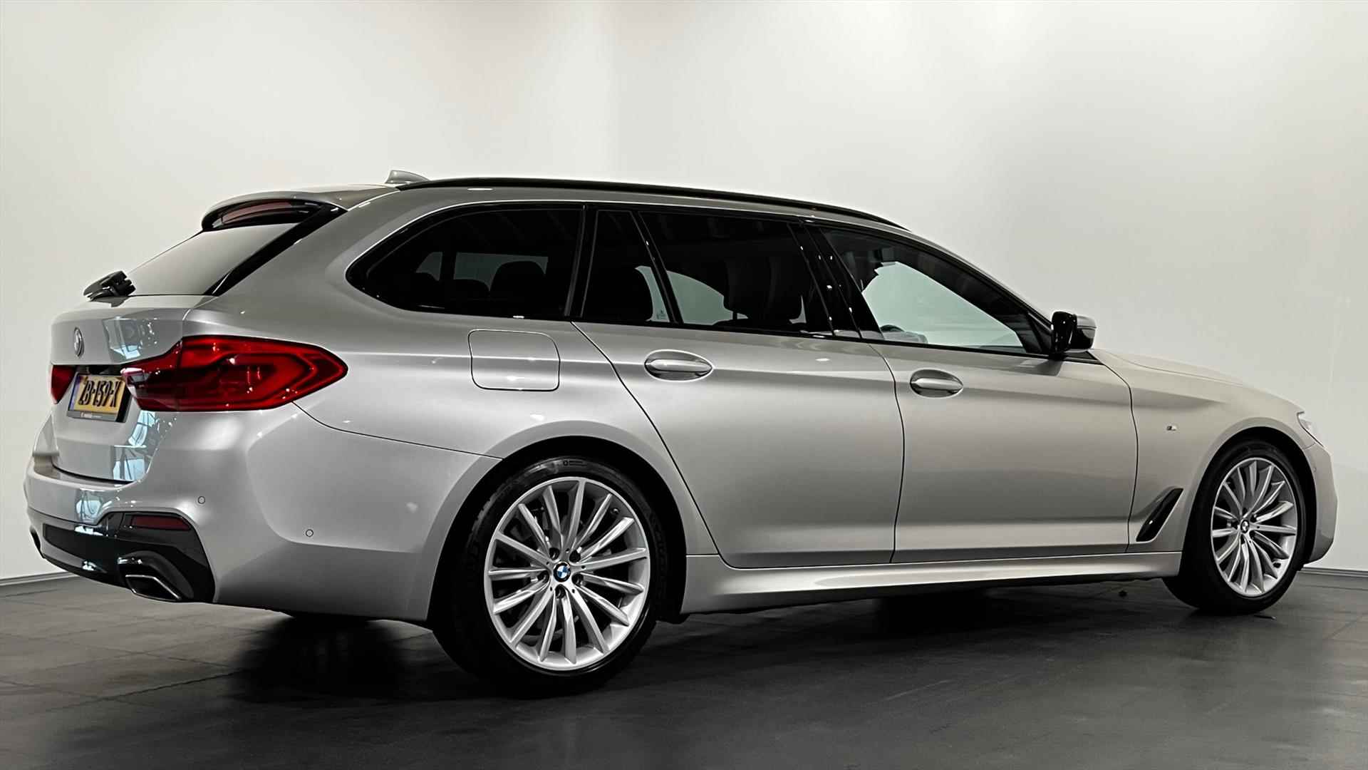 BMW 5-Serie Touring (f11) 520i 184pk Automaat High Executive M Sport - 48/51