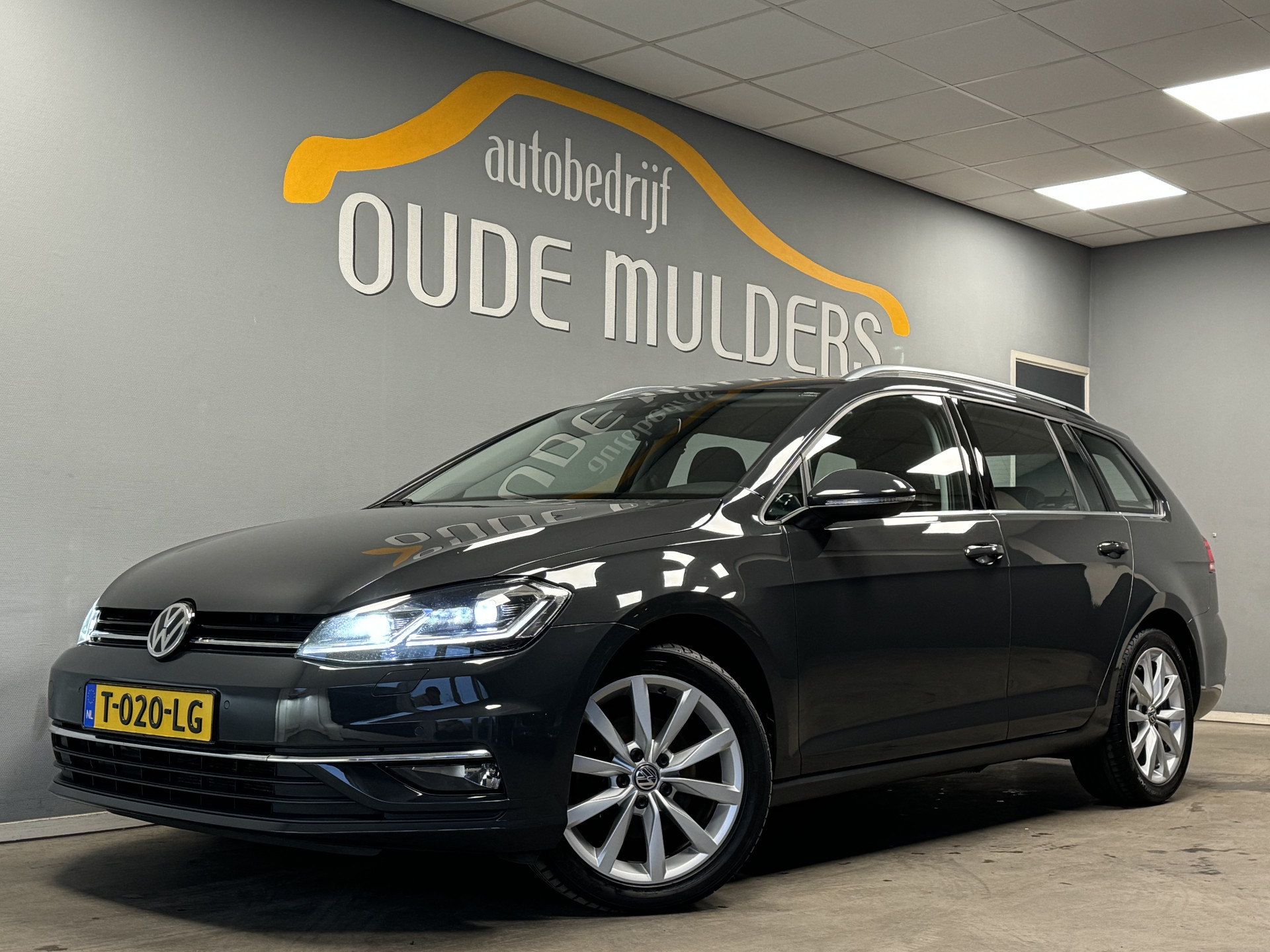 Volkswagen GOLF Variant 1.5 TSI Highline AdaptieveCruise/Camera/Massagestoel