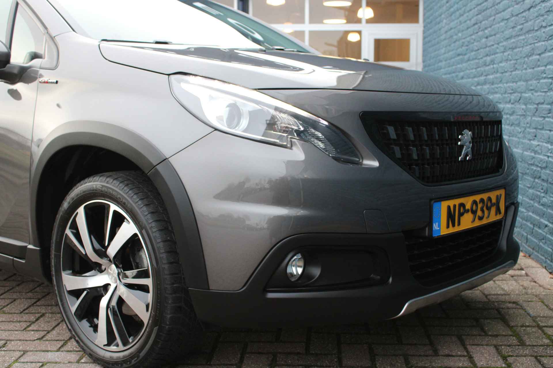 Peugeot 2008 SUV 1.2 PureTech 130pk GT-line | Navigatie | Panoramadak | JBL | LPG | Grip control | All season | - 10/39