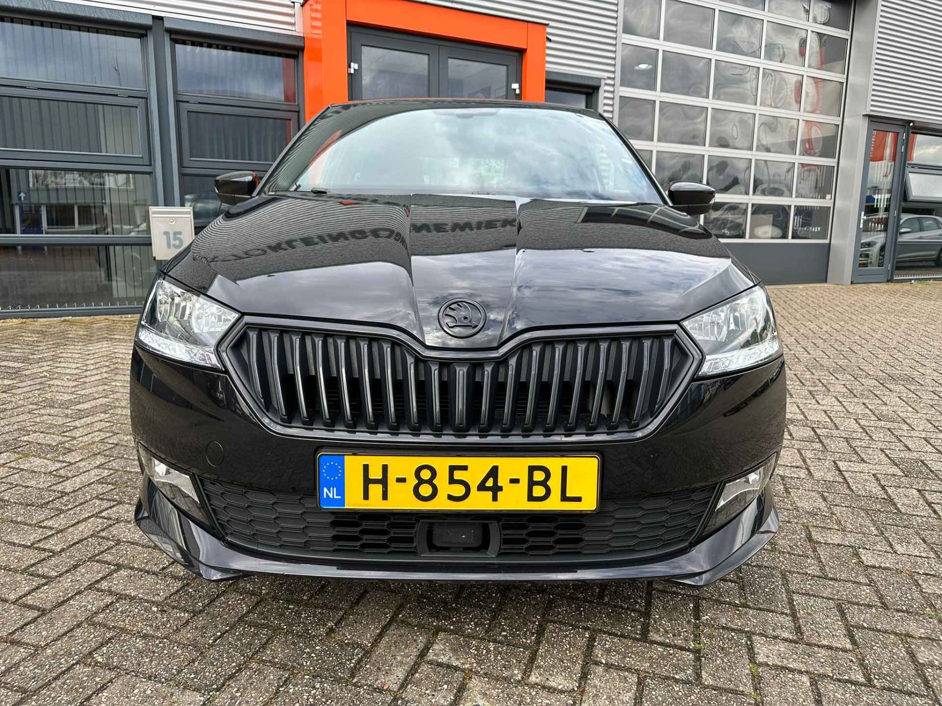 Škoda Fabia 1.0 TSI Monte Carlo NL-Auto / Apple/Android Carplay / 17 inch / Luxe bekleding / Parkeersensoren - 9/21