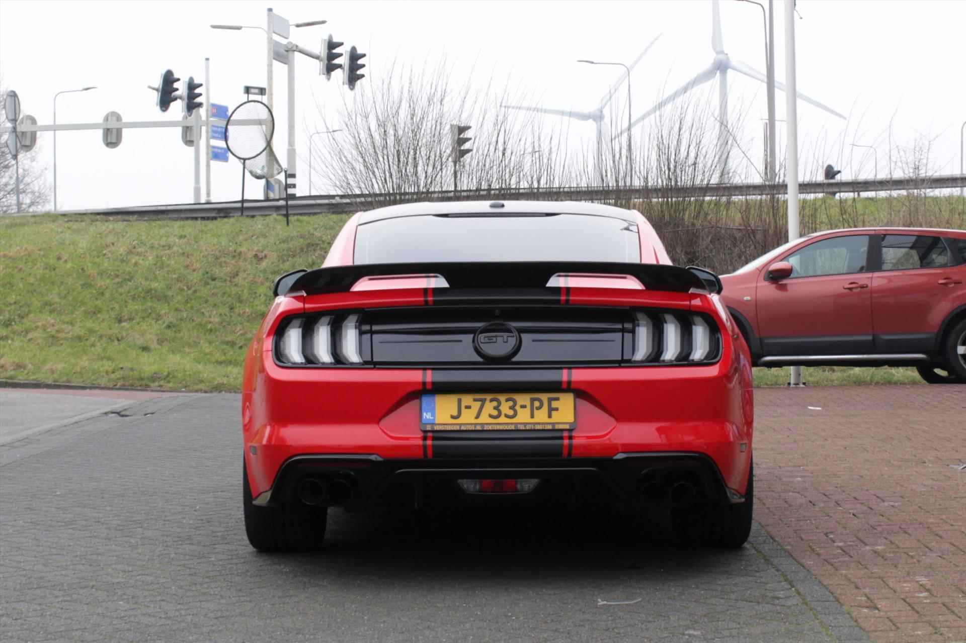 FORD Mustang 5.0 V8 451pk GT - 9/33