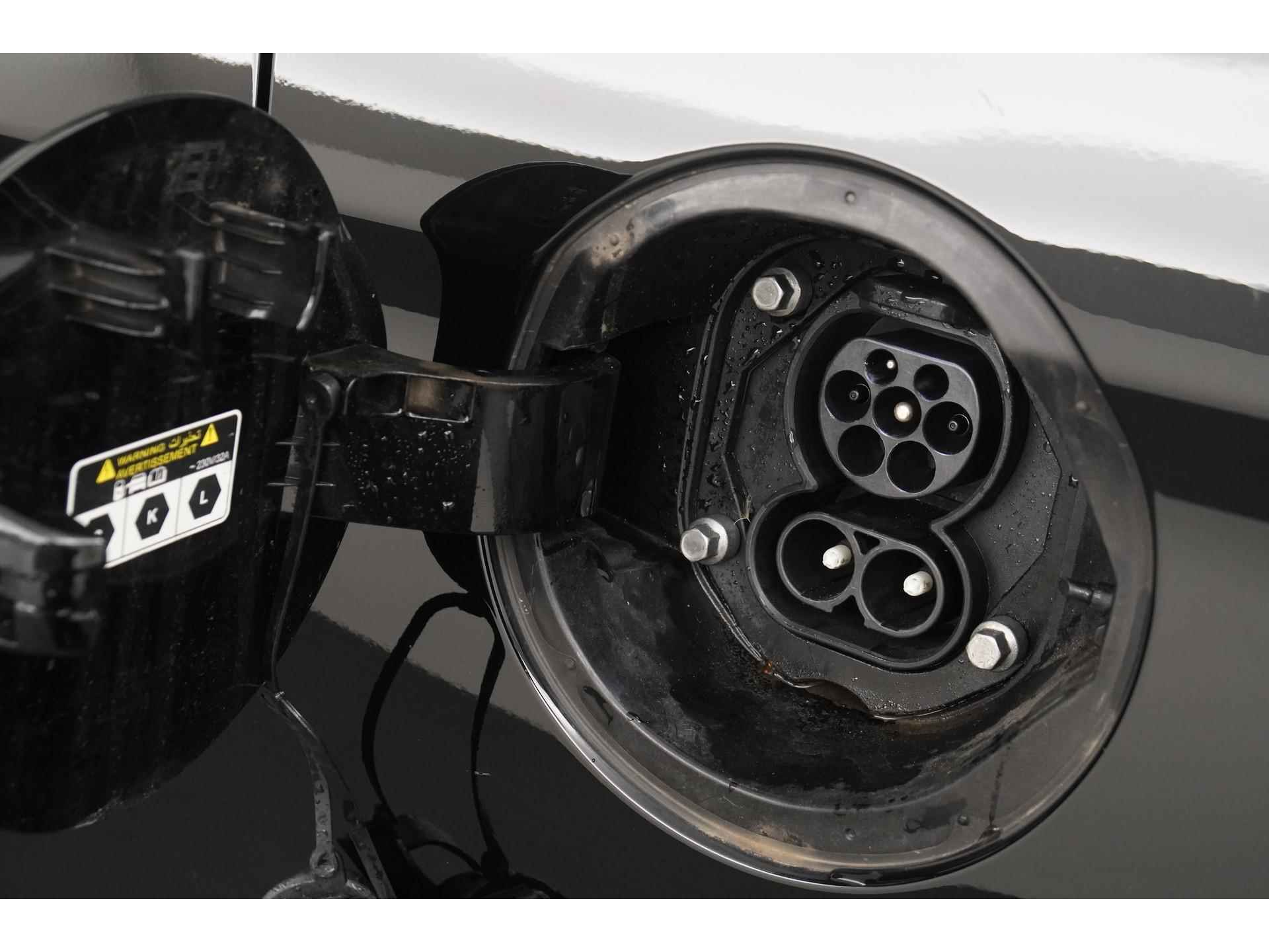 Hyundai IONIQ EV 38 kWh | 17.695 na subsidie | Apple Carplay | Zondag Open! - 26/43
