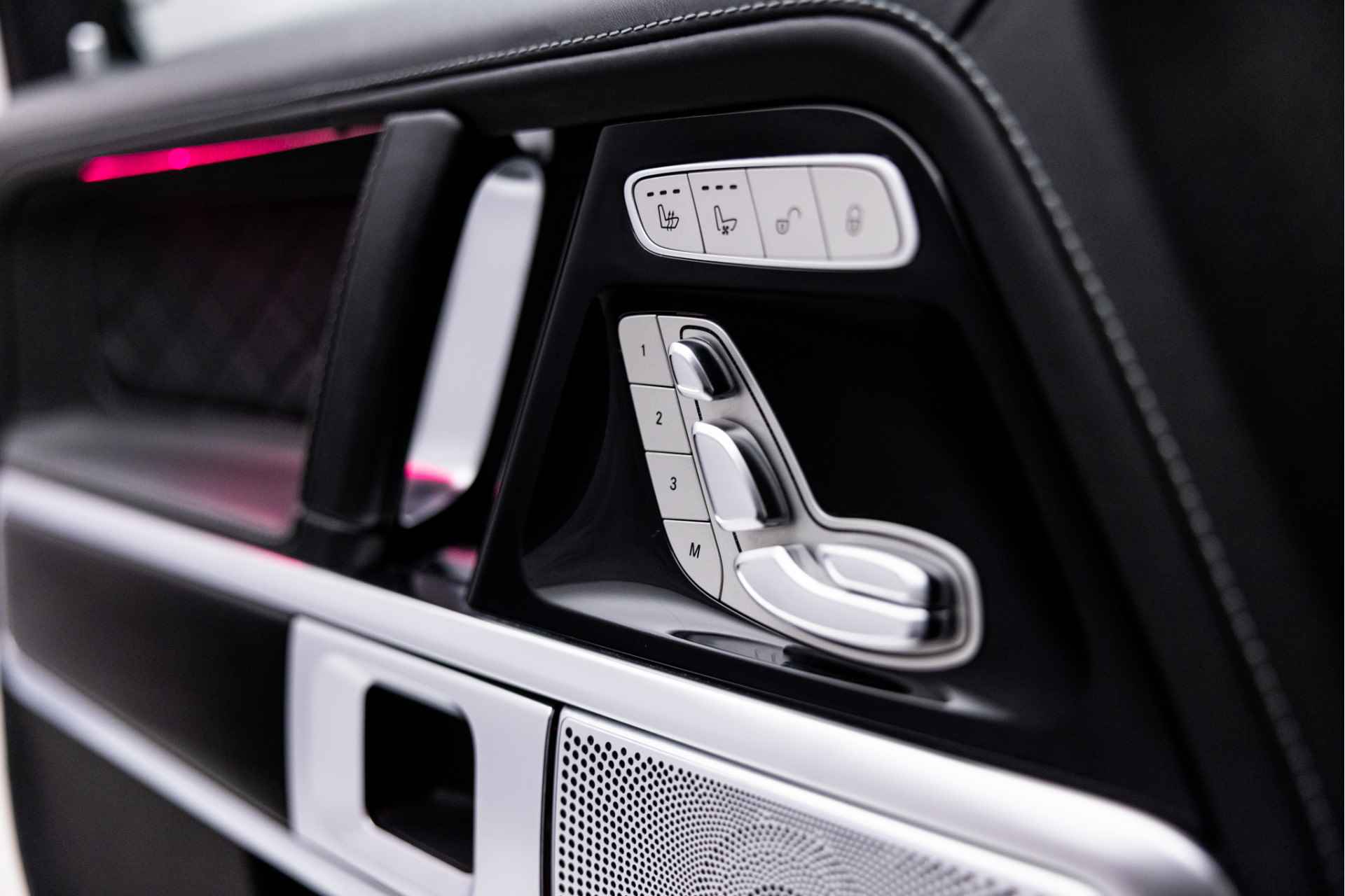 Mercedes-Benz G-Klasse 63 AMG | Designo | Schuifdak | Massage | Koeling - 23/64