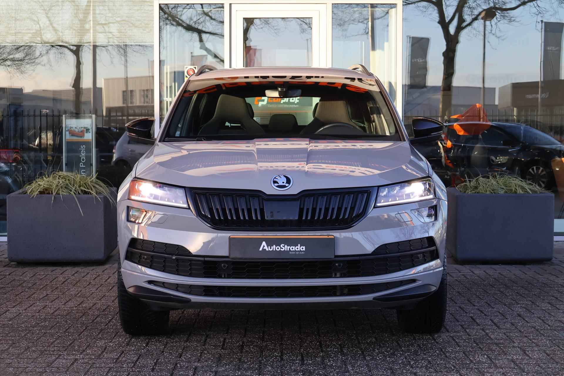 Skoda Karoq 1.5 SportLine TSI ACT Greentech 150pk | Keyless | Virtual | Carplay | Camera | Navi | Climate - 25/49