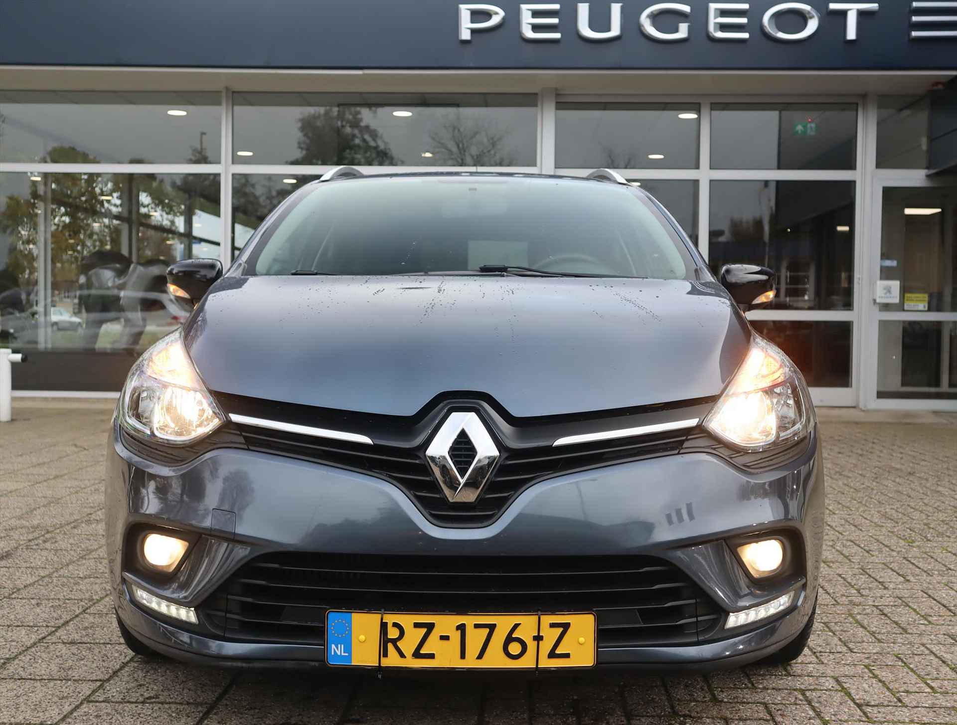 RENAULT Clio Limited Energy TCe 90pk S&S, Rijklaarprijs, Navigatie Cruise control Trekhaak Sensoren - 34/57