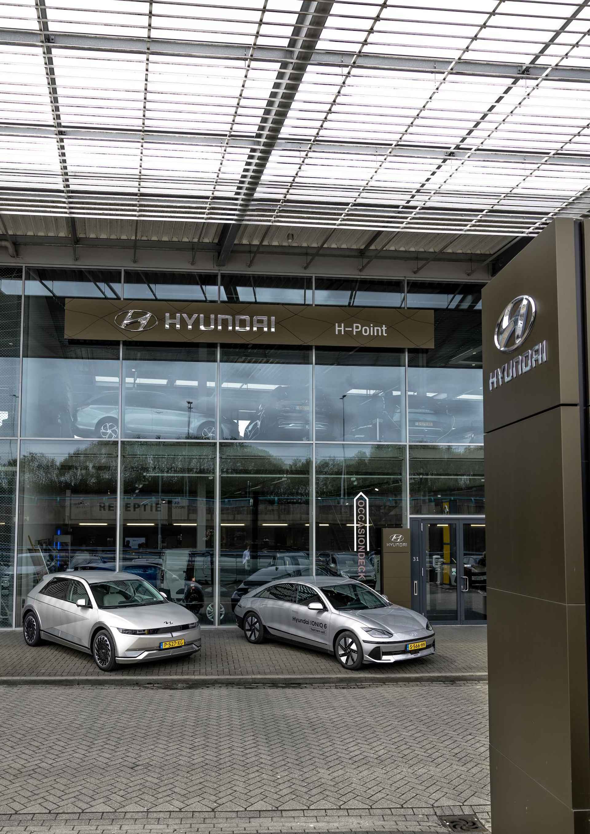 Hyundai Kona 1.6 GDI HEV Premium | €3229 KORTING | 360 CAMERA | NAVIGATIE | STOELVENTILATIE | BESCHIKBAAR VANAF 02-08-2024 - 39/39