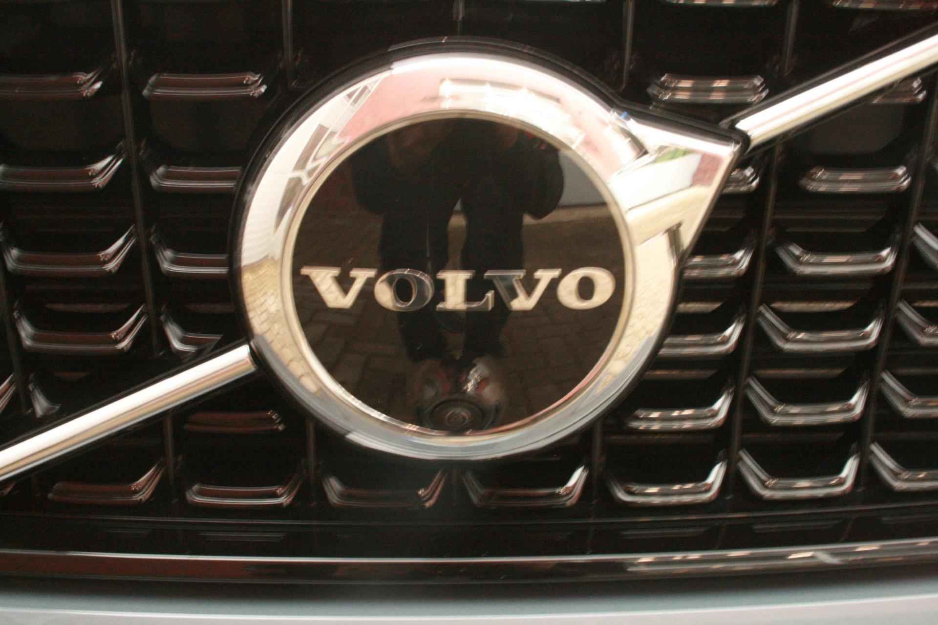 Volvo XC40 1.5 T5 Recharge Plus Bright 360 graden/Leder - 15/31