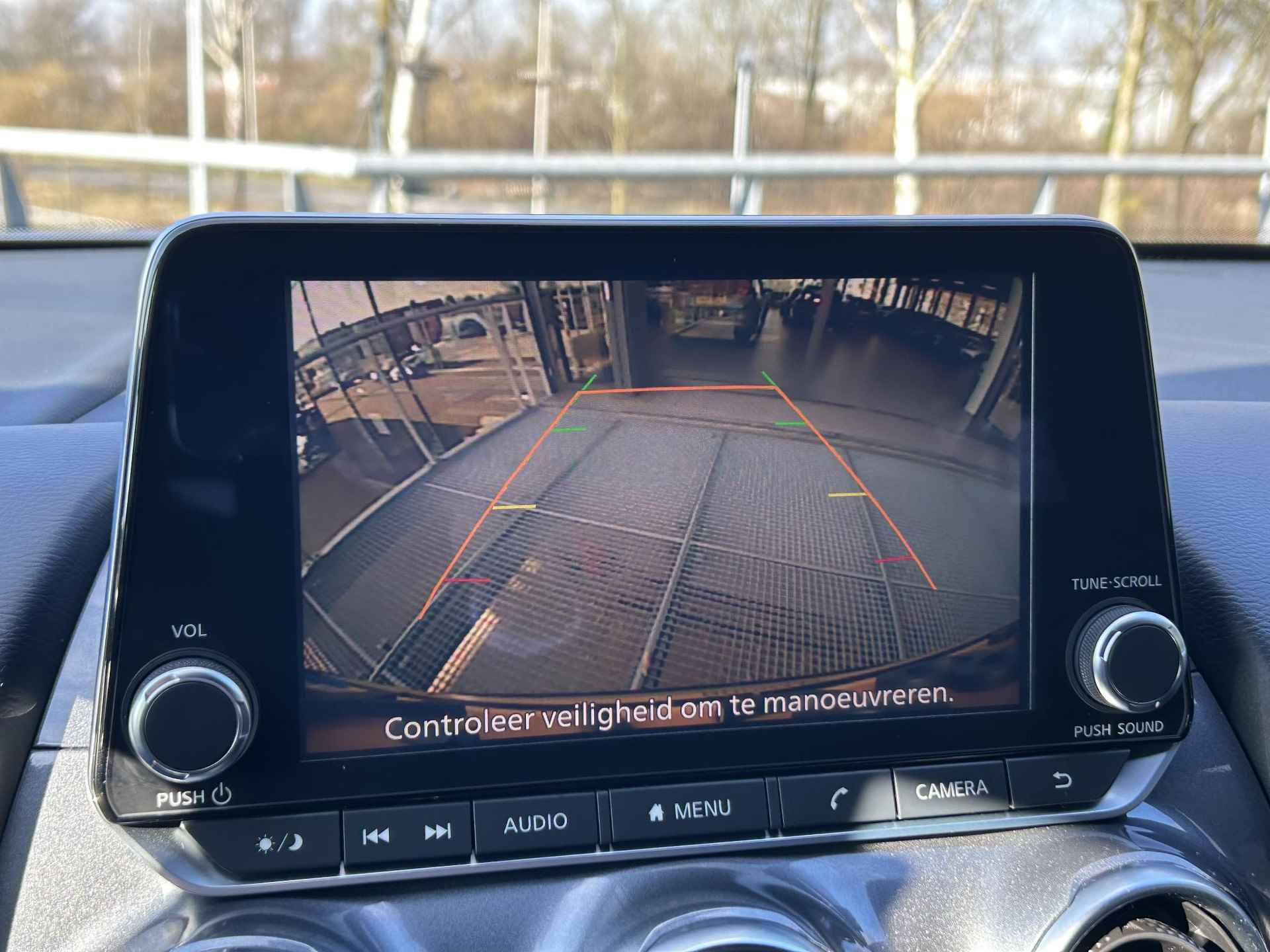 Nissan Juke 1.6 Hybrid N-Connecta | Achteruitrijcamera | Apple Carplay | Cruise Control - 12/27