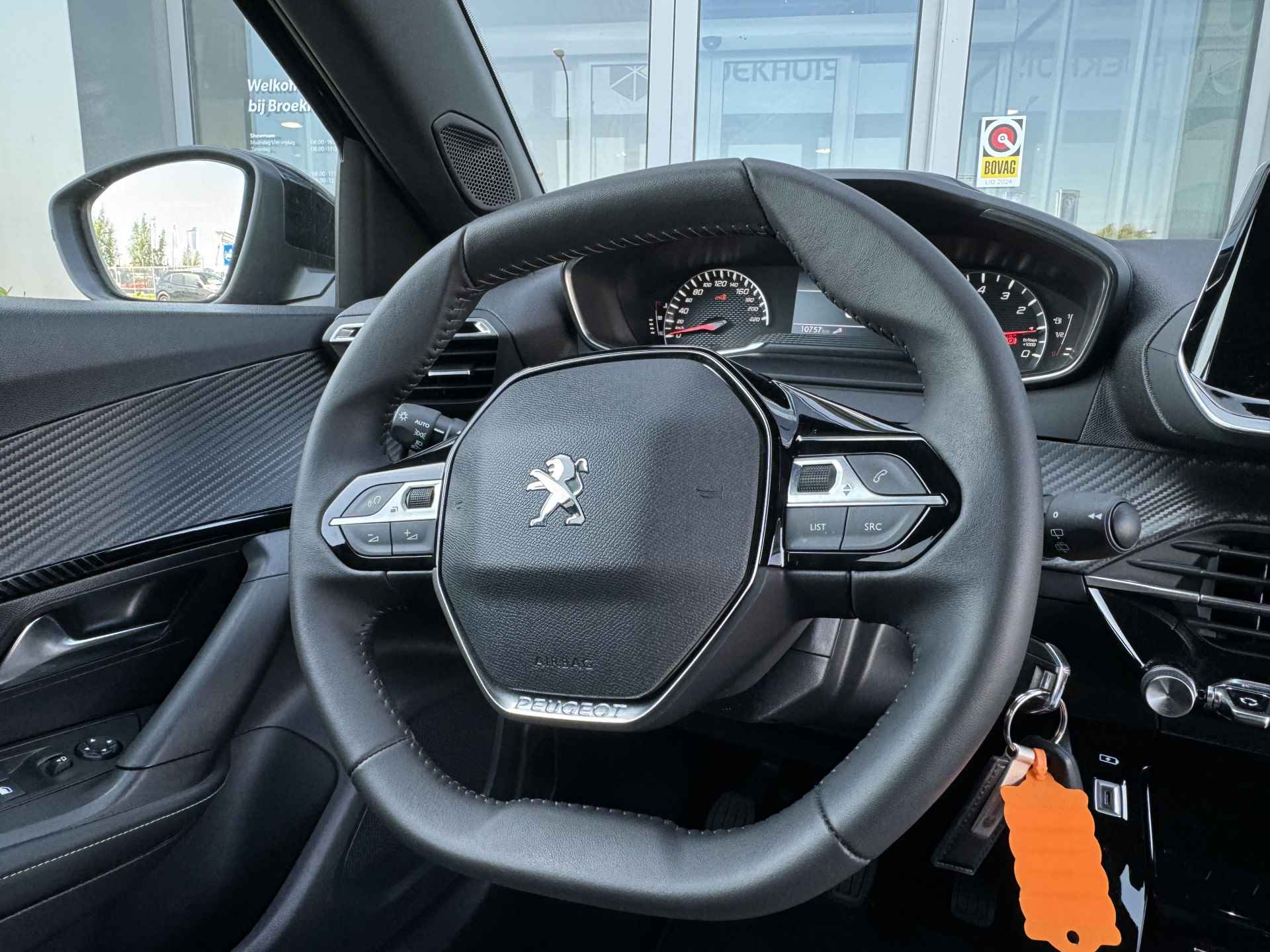 Peugeot 2008 1.2 100PK Allure | PDC achter | Climate Control | Cruise Control | Carplay - 24/29