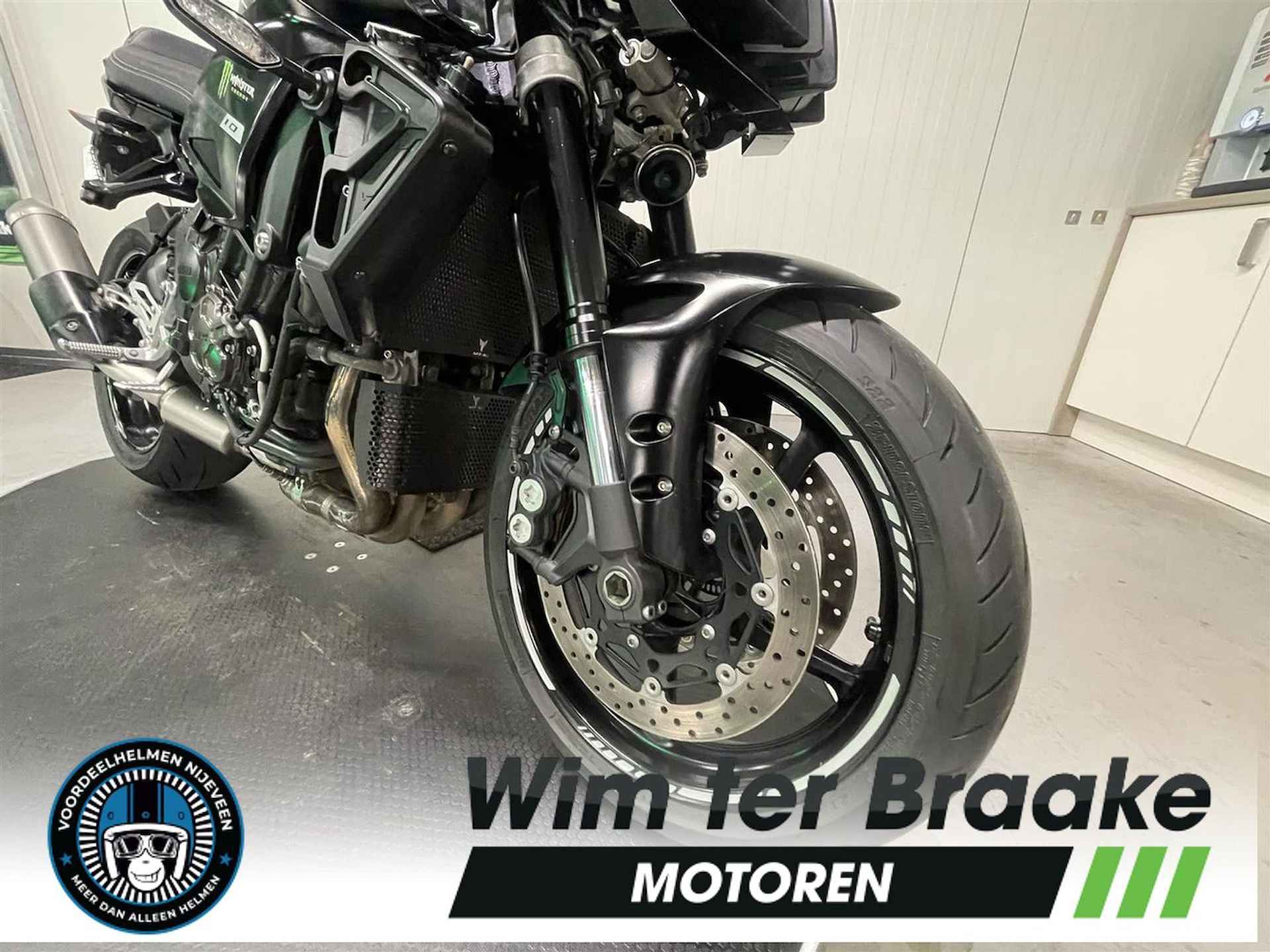 Yamaha MT 10 ABS - 2019 - 18/25