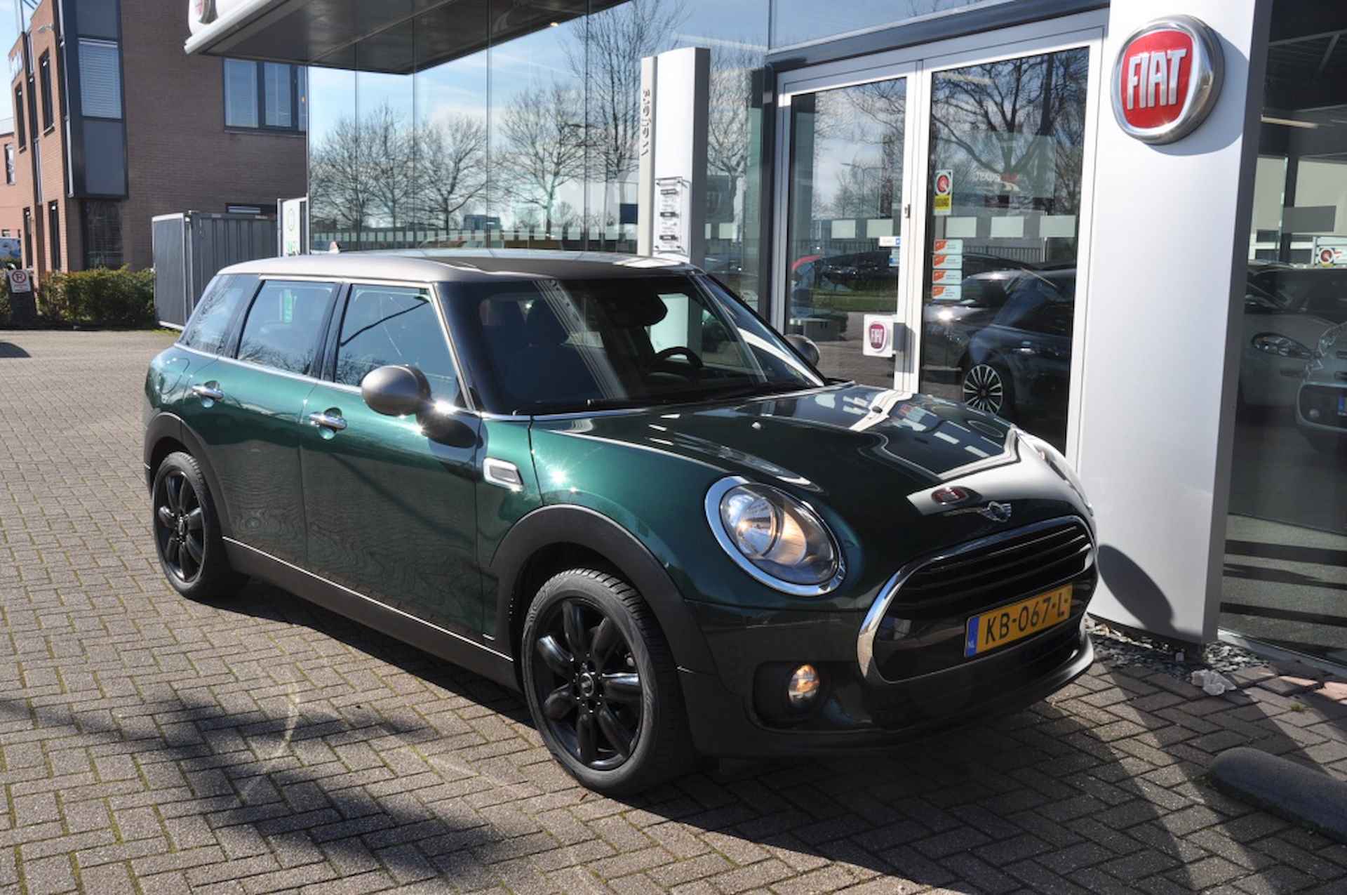 Mini Mini Clubman 1.5 Cooper Business NAVI All Season - 30/33