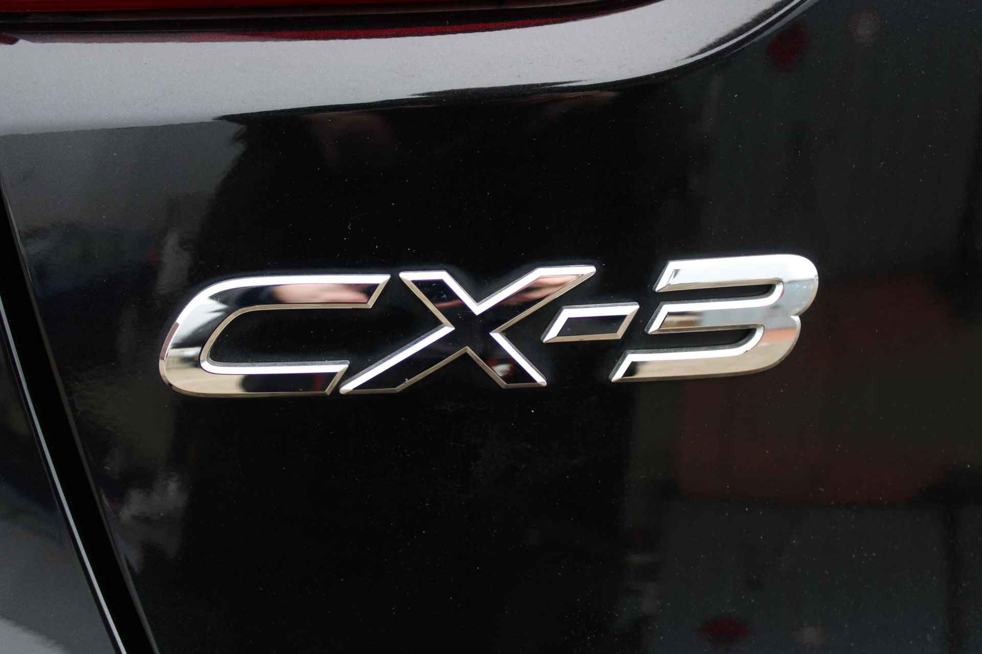 Mazda CX-3 2.0 SkyActiv-G 120 Dynamic Navigatie * Parkeersensoren * Licht metalen velgen * stoelverwarming * automatische airconditionering. - 9/27