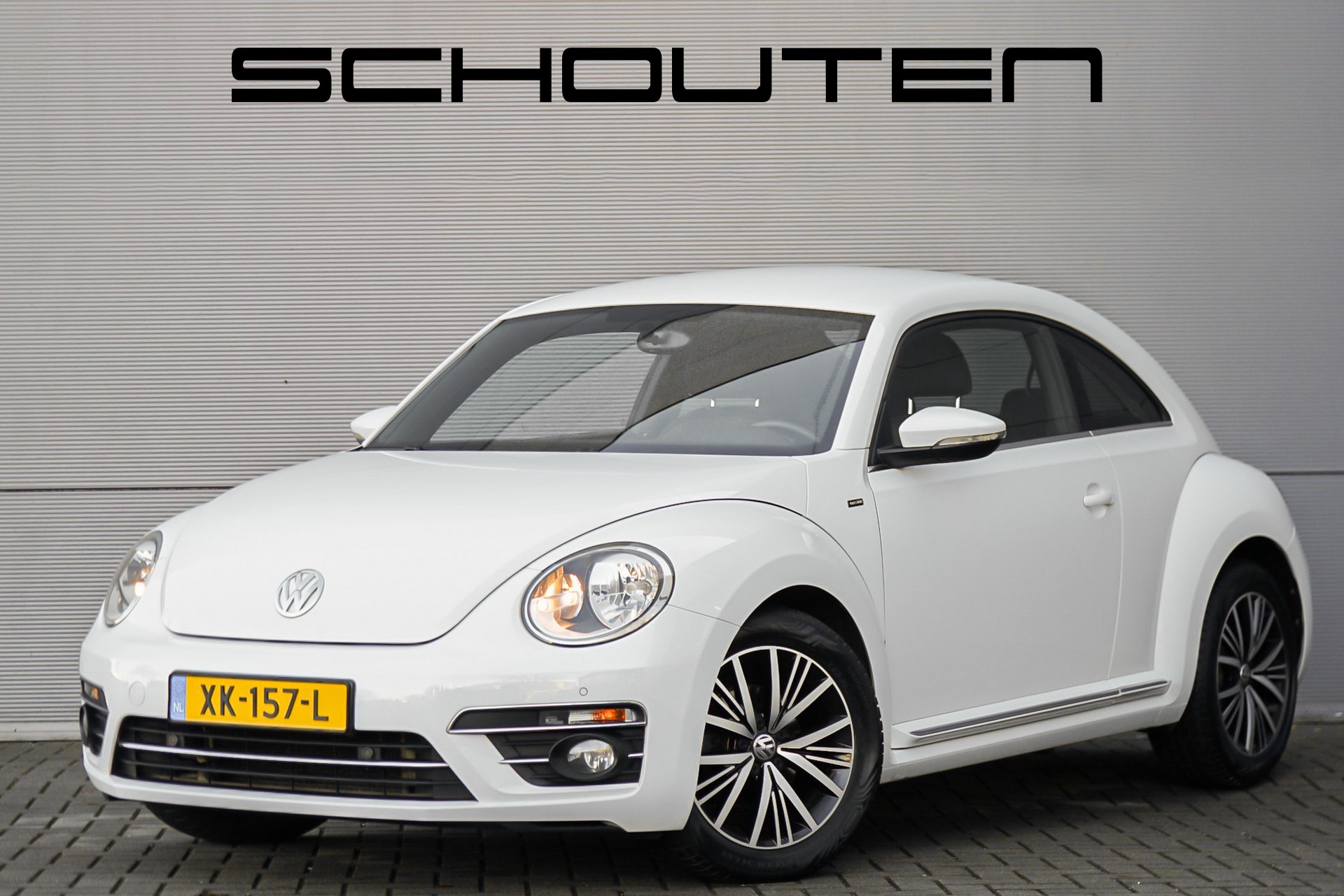 Volkswagen Beetle 1.2 TSI Navi Carplay Stoelverwarming PDC