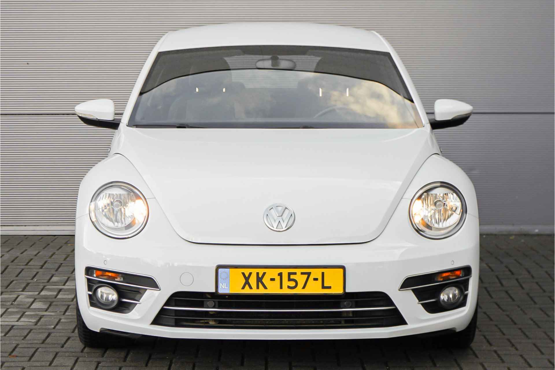 Volkswagen Beetle 1.2 TSI Navi Carplay Stoelverwarming PDC - 20/47