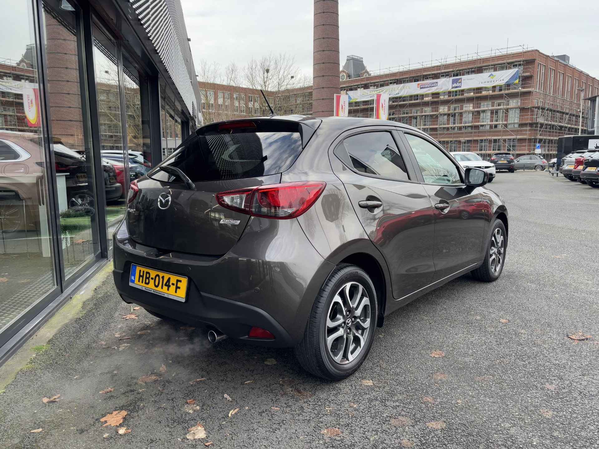 Mazda 2 Automaat 1.5 Sky-G 90 GT-M /1e eigenaar/Dealeronderhouden/18.000KM!/Navi/LED/Airco/PDC achter/16 inch LMV - 3/29