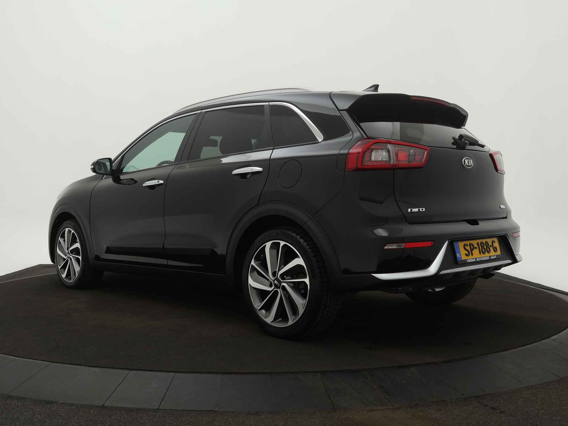 Kia Niro 1.6 GDi Hybrid Design Edition - Navigatie - Open dak - Stoelverwarming - 18" Lichtmetalen velgen - Fabrieksgarantie tot 05-2025 - 5/50