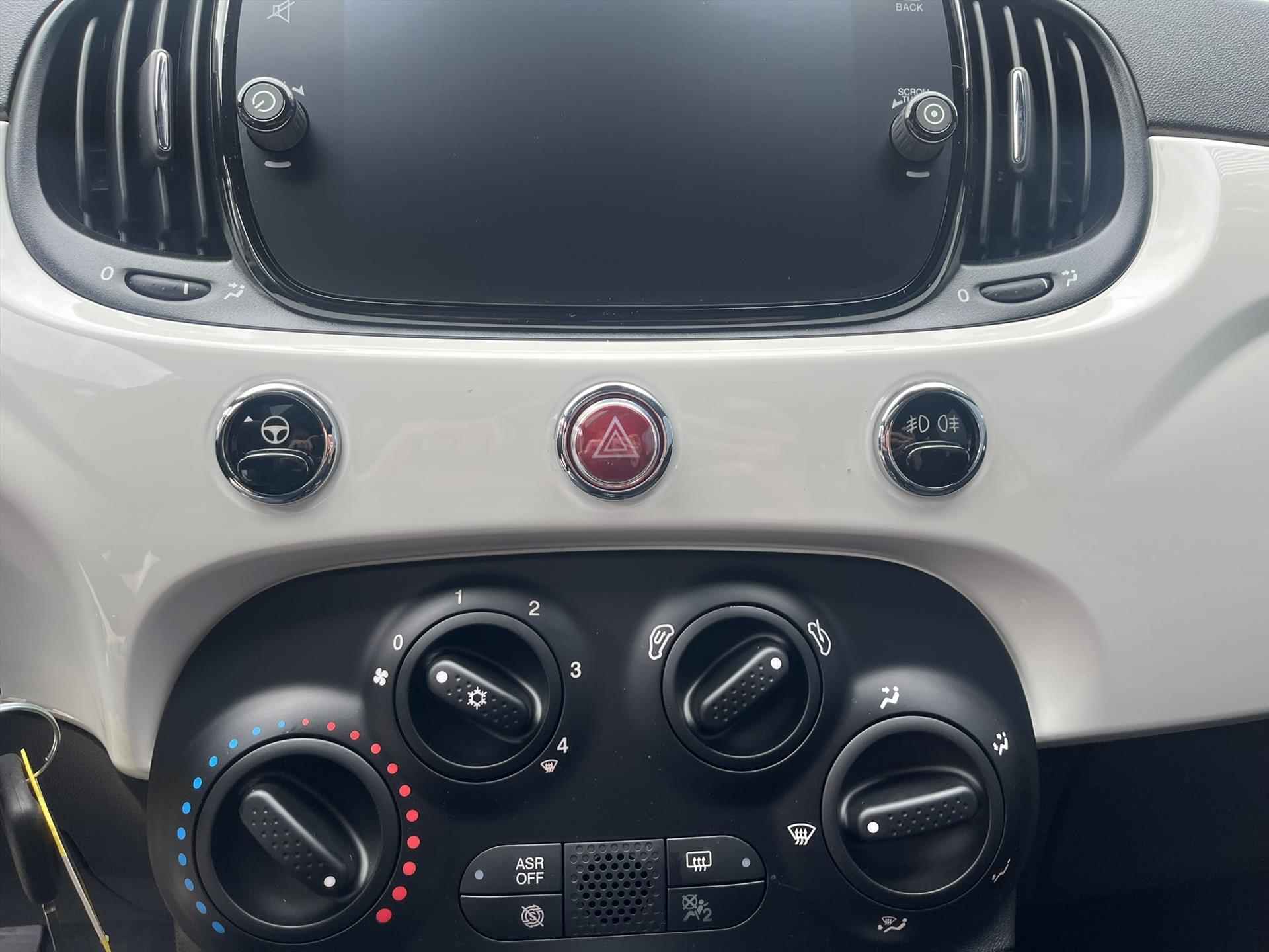 FIAT 500 1.0 Hybrid 70pk Dolcevita Finale | Apple CarPlay / Android Auto | Cruise Control | Parkeerhulp | Panoramadak | Uit voorraad leverbaar! - 16/30