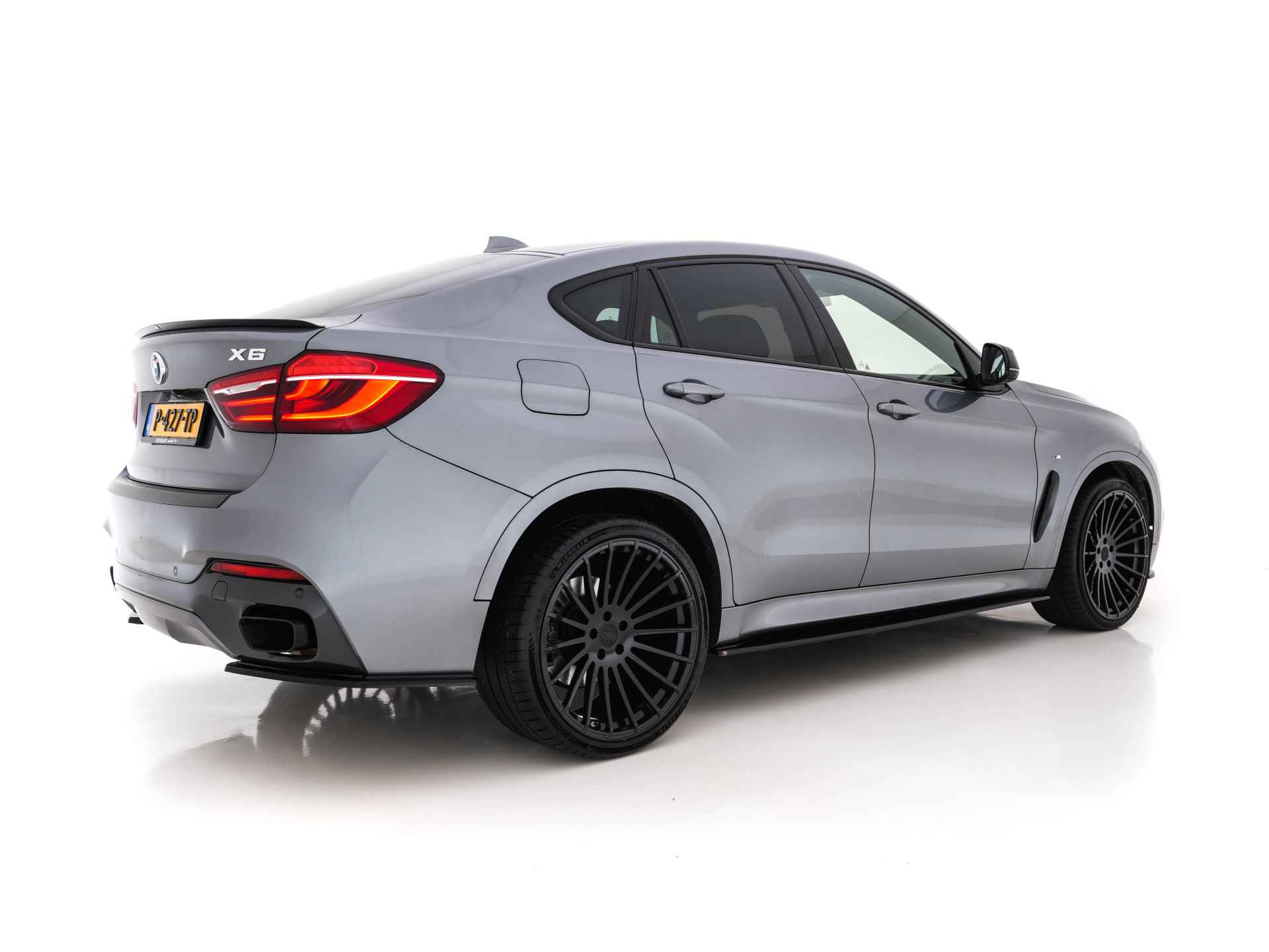 BMW X6 xDrive 50i MAXTON-Design High Executive M-Sportpack Aut. *PANO | DAKOTA-FULL-LEATHER | FULL-LED | MEMORY-PACK | HARMAN/KARDON-AUDIO | SHIFT-PADDLES | KEYLESS | SURROUND-VIEW | NAVI-FULLMAP | HEAD-UP | DAB | SPORT-SEATS | 22''ALU* - 6/45