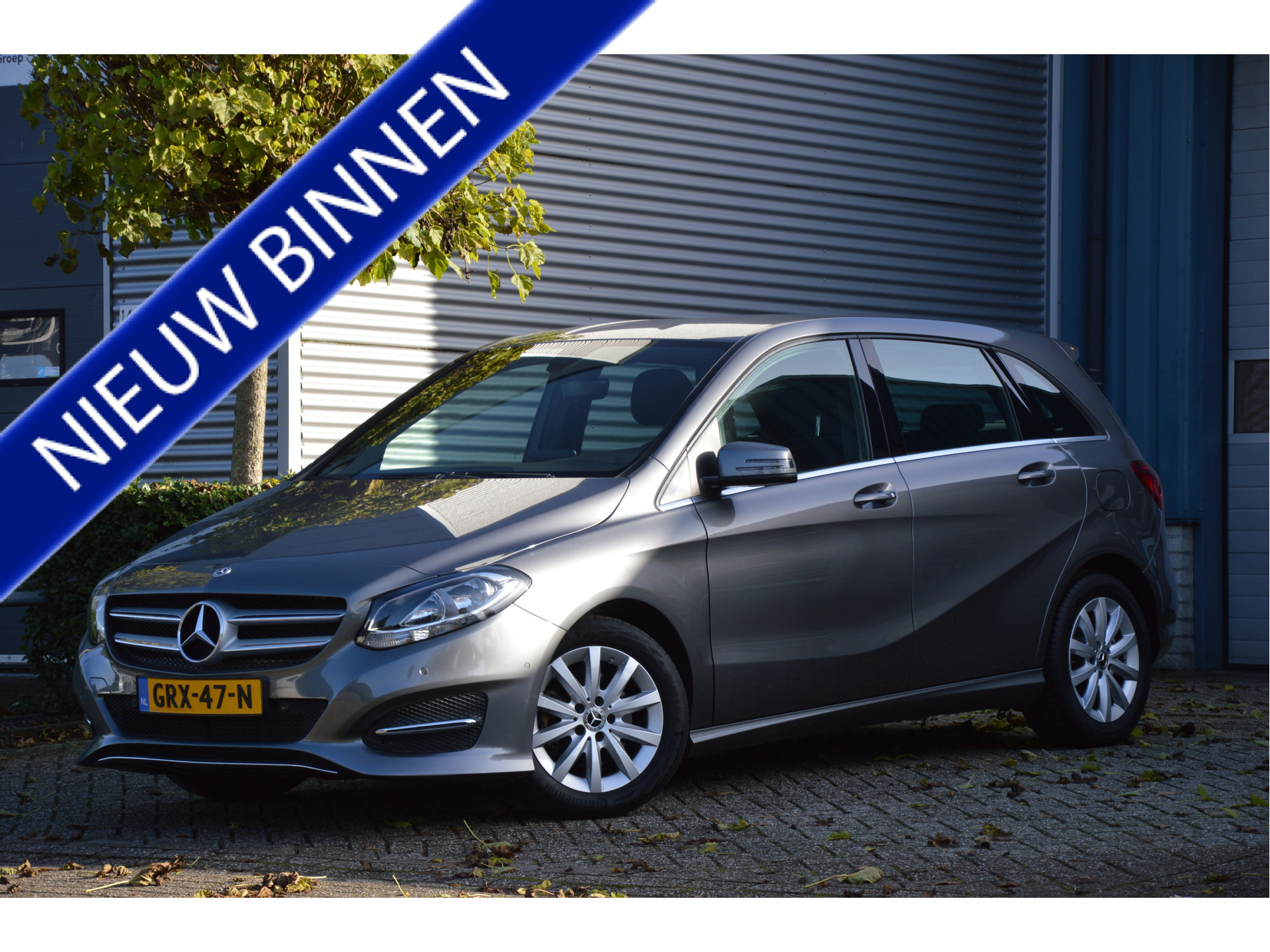 Mercedes-Benz B-Klasse 180 NAVI | PDC | CRUISE | STOELVERW. | LM.VELGEN | ENZ