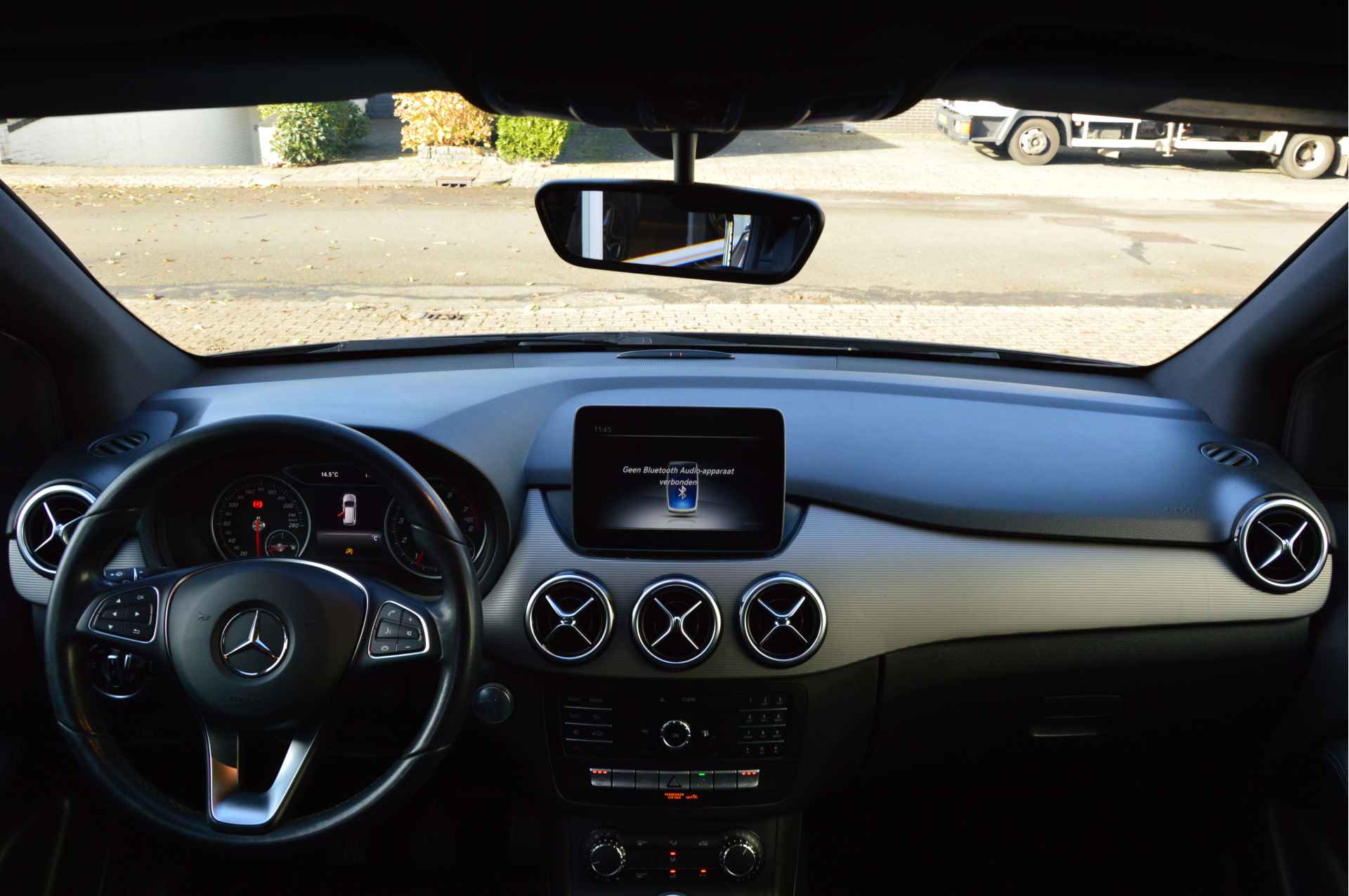 Mercedes-Benz B-Klasse 180 NAVI | PDC | CRUISE | STOELVERW. | LM.VELGEN | ENZ - 32/34