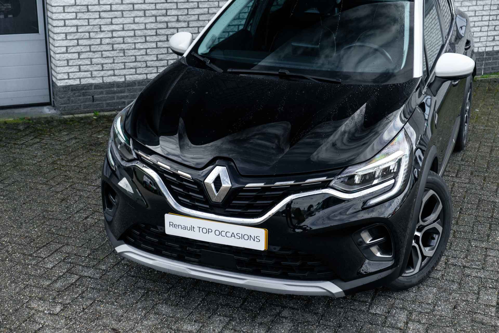 Renault Captur 1.6 E-Tech Plug-in Hybrid 160 PK Edition One | Stoelverwarming voor | Groot scherm | incl. Bovag rijklaarpakket met 12 maanden garantie - 17/65