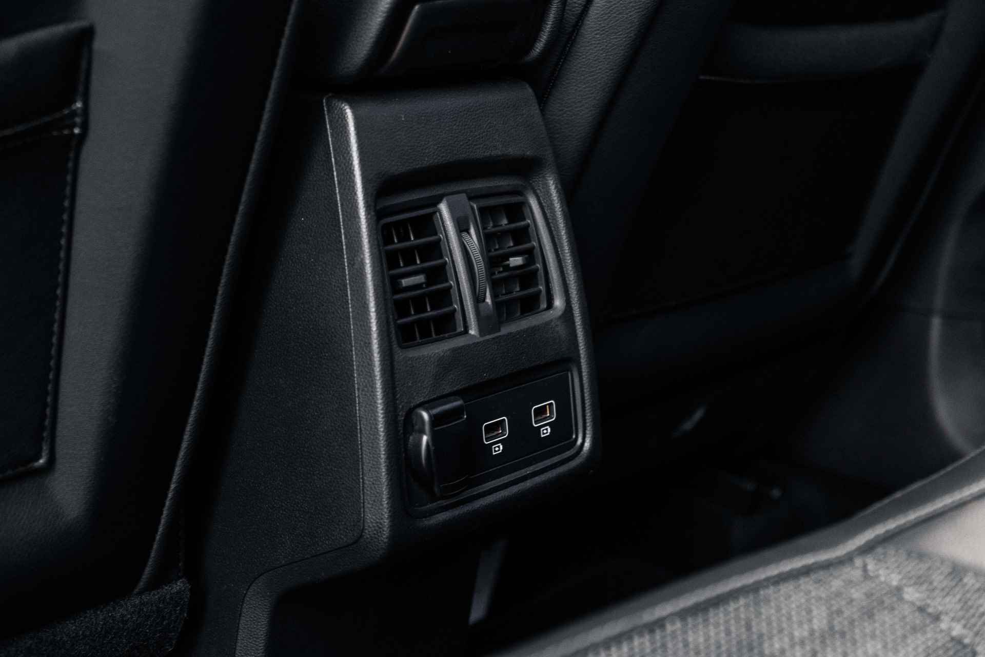 Renault Captur 1.6 E-Tech Plug-in Hybrid 160 PK Edition One | Stoelverwarming voor | Groot scherm | incl. Bovag rijklaarpakket met 12 maanden garantie - 43/65