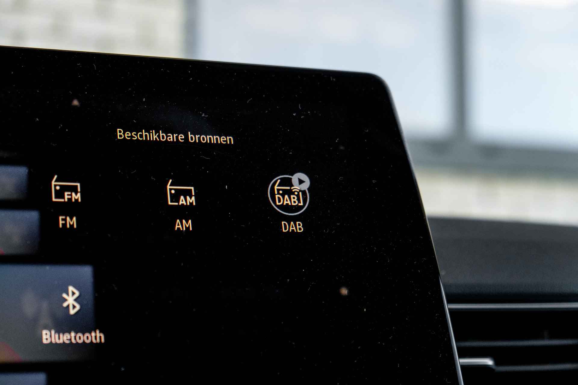 Renault Captur 1.6 E-Tech Plug-in Hybrid 160 PK Edition One | Stoelverwarming voor | Groot scherm | incl. Bovag rijklaarpakket met 12 maanden garantie - 54/65