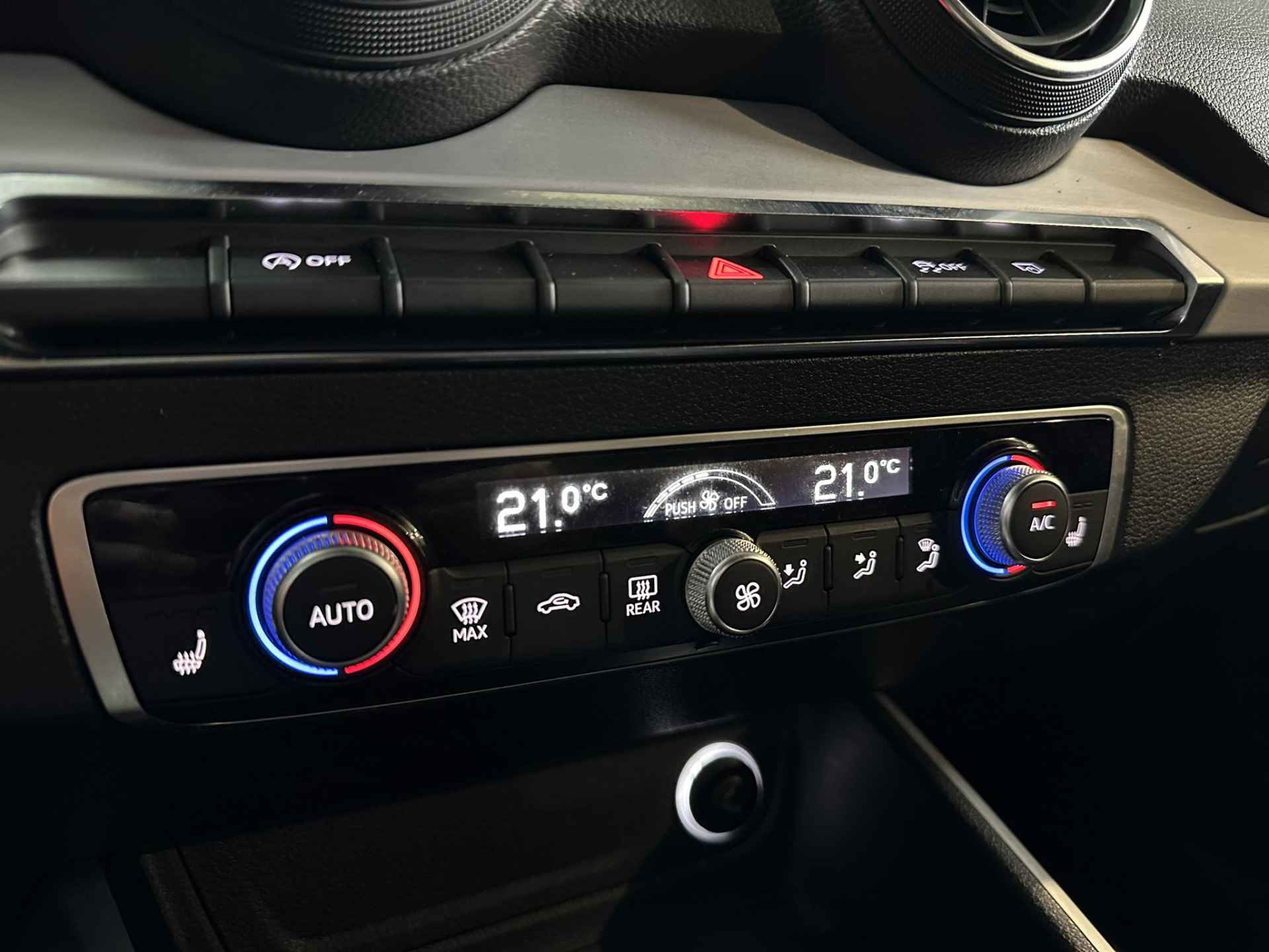 Audi Q2 35 TFSI 150 PK CoD Sport Edition S Line | LED | Half Leer | Navigatie | Cruise Control | Stoelvervarming | Isofix | NAP | - 21/37