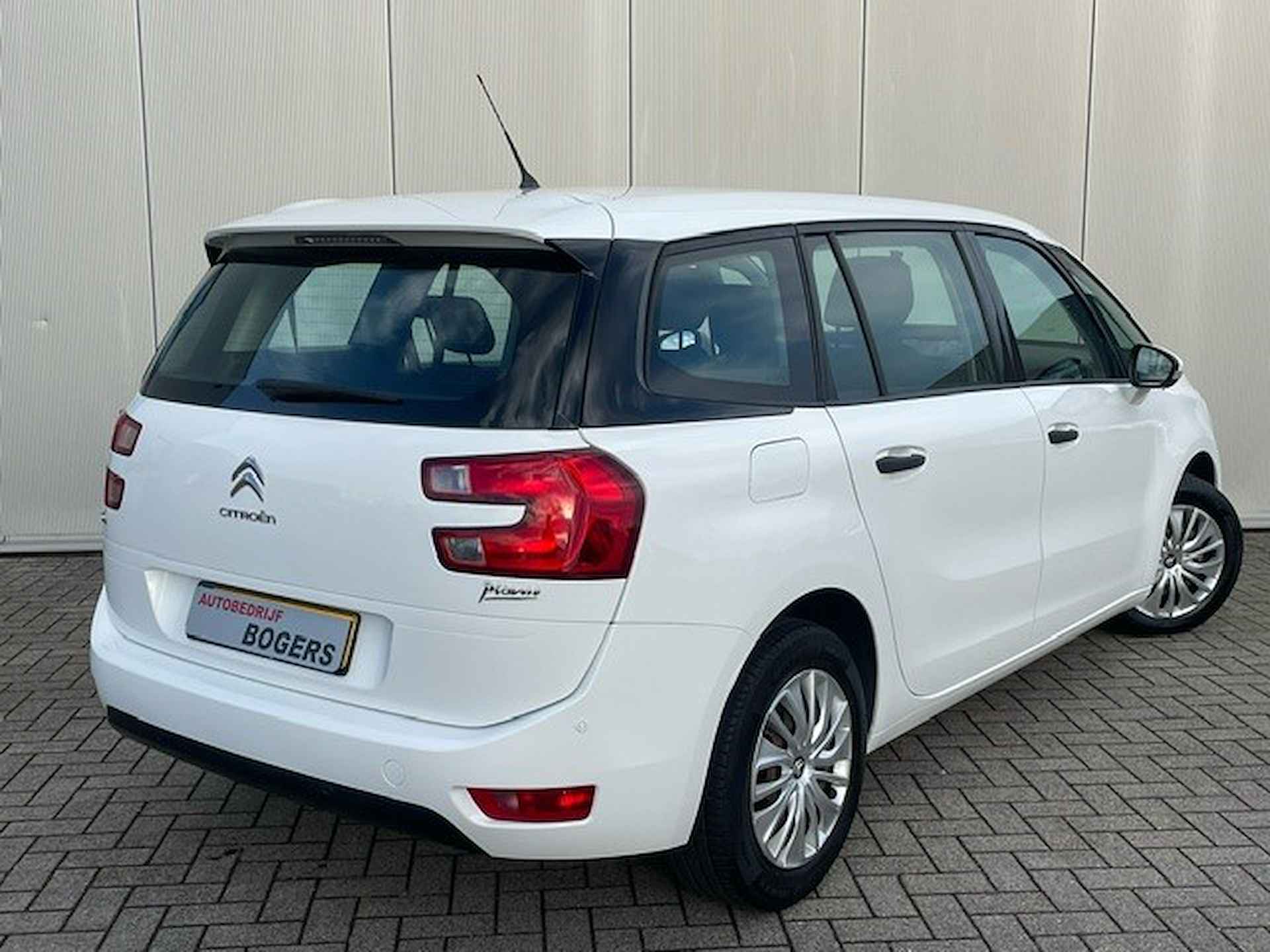 Citroën Grand C4 Picasso 1.2 PureTech Attraction 7 Persoons Climate Control, Cruise Control, BlueTooth - 2/19