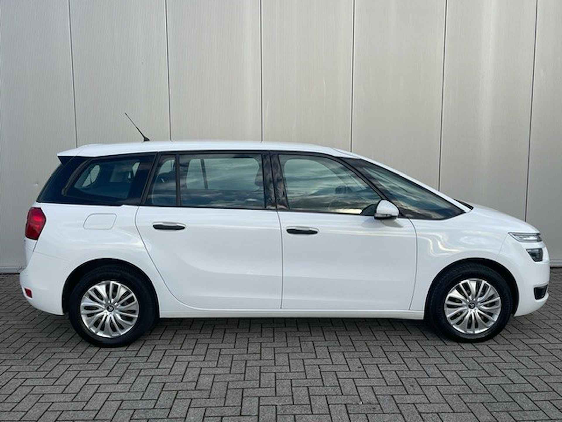 Citroën Grand C4 Picasso 1.2 PureTech Attraction 7 Persoons Climate Control, Cruise Control, BlueTooth - 3/19