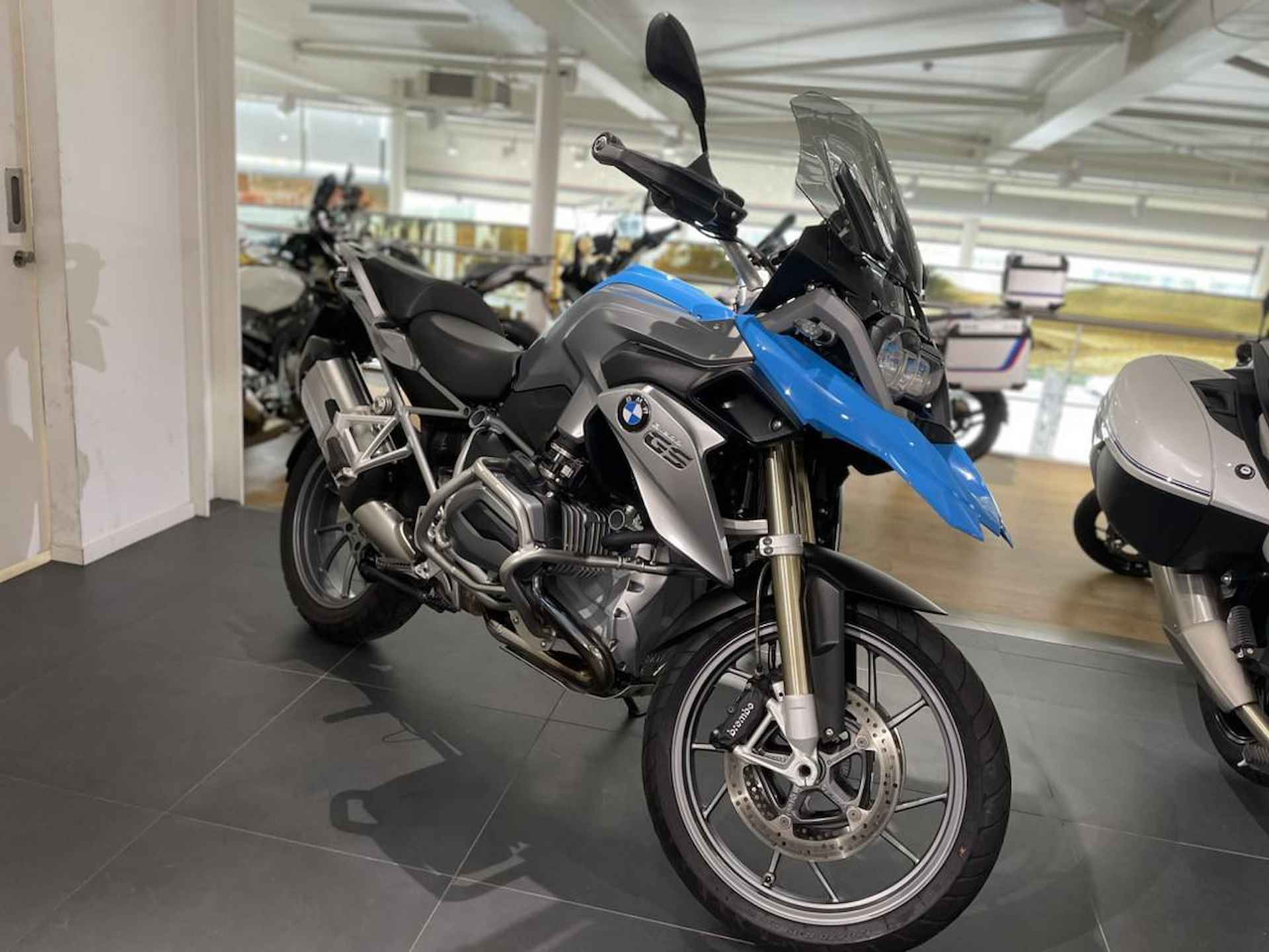 BMW  R 1200 GS Bluefire - 2/7