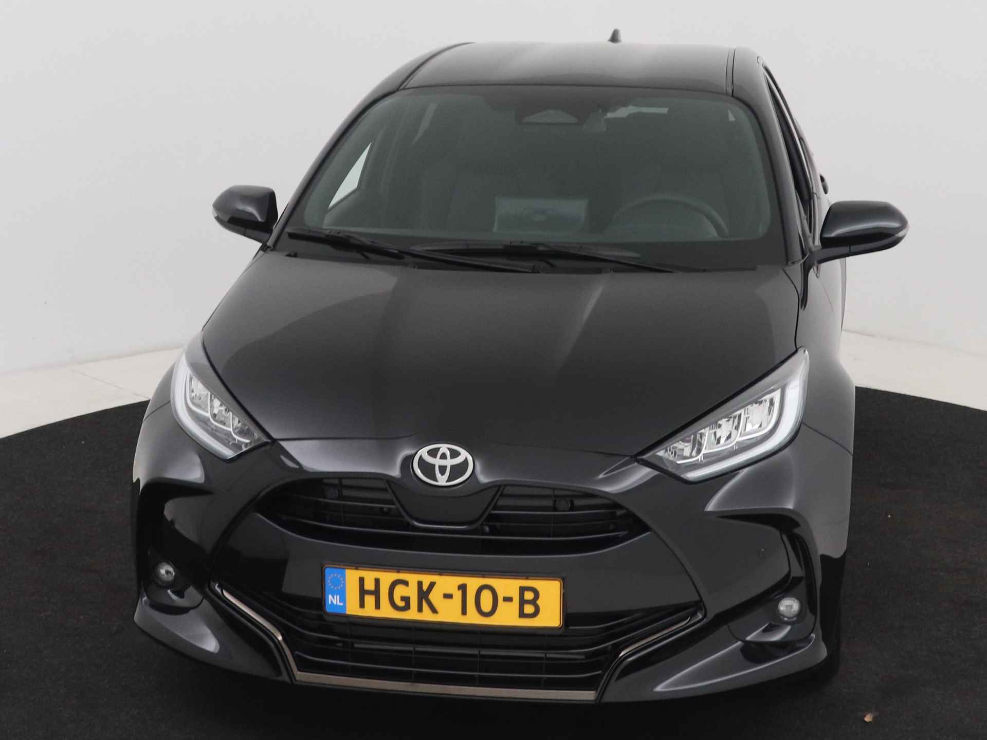 Toyota Yaris 1.5 Hybrid 130 Executive Limited | Stoelverwarming | Parkeersensoren | - 21/40