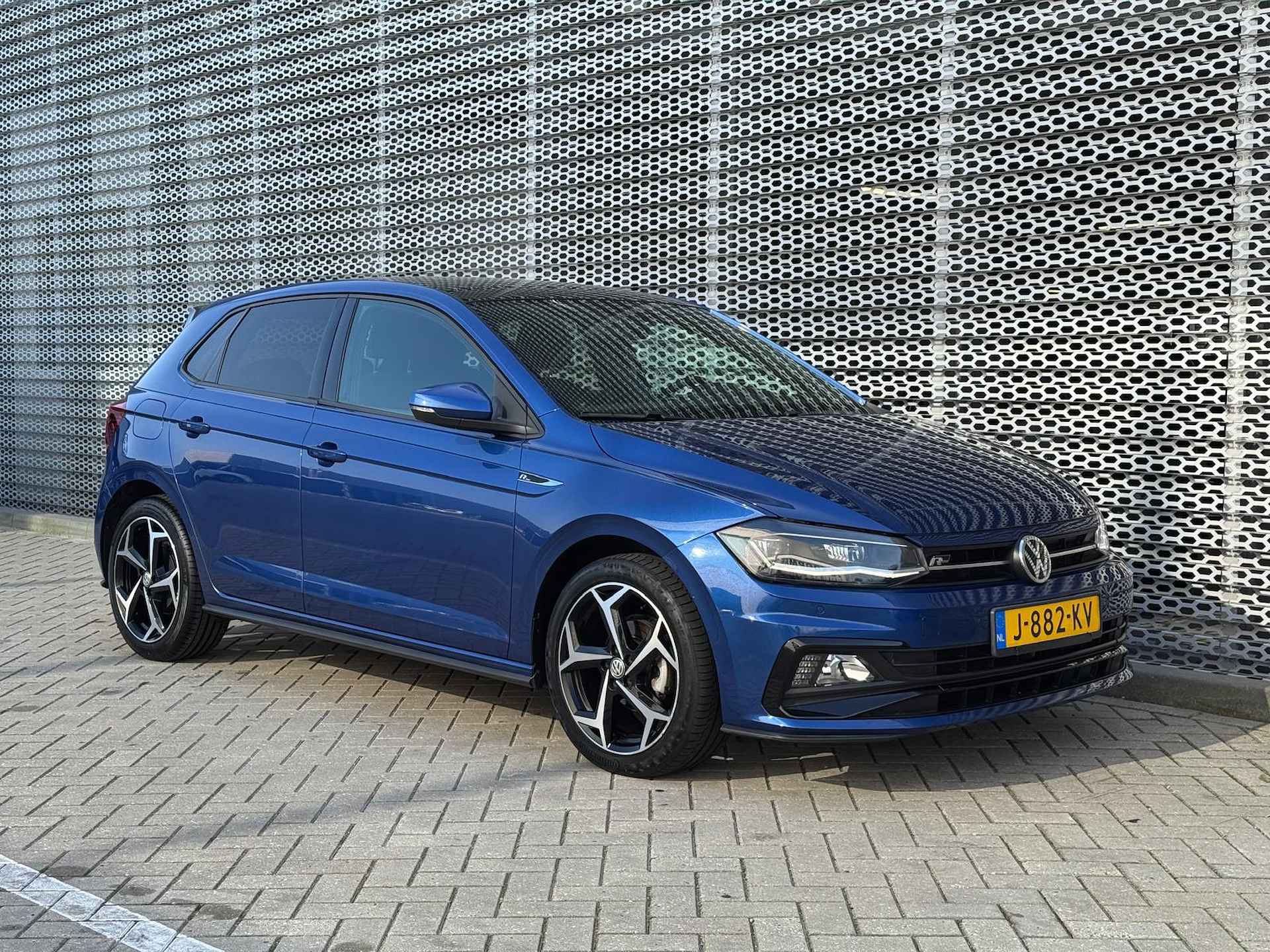 Volkswagen Polo 1.0 TSI Highline / R-Line Exterieur / Style Interieur / Panoramadak / Virtual Cockpit / LED / 17" LMV - 24/28