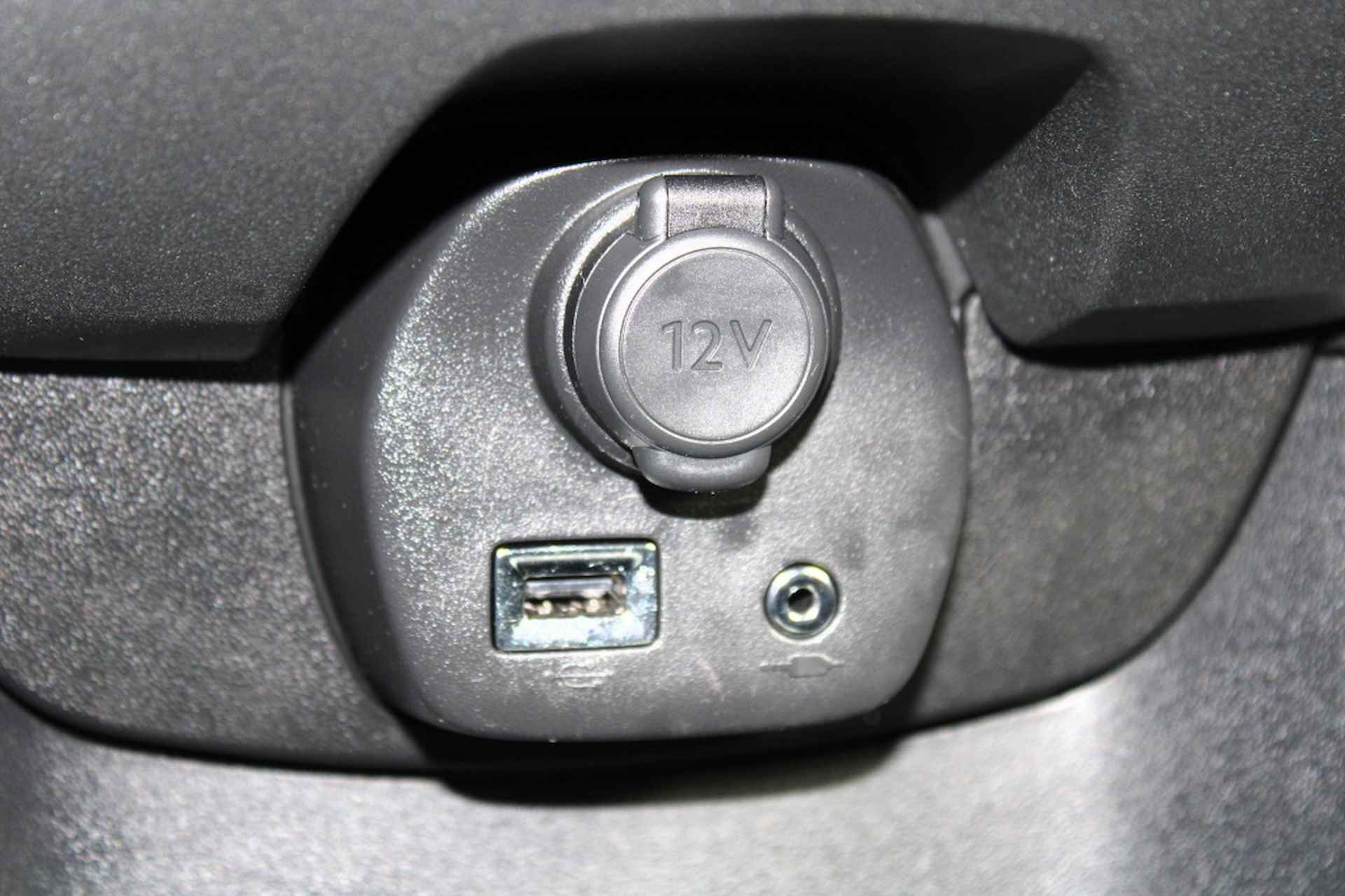 Toyota Aygo 1.0 VVT-i x-play Automaat - 14/24