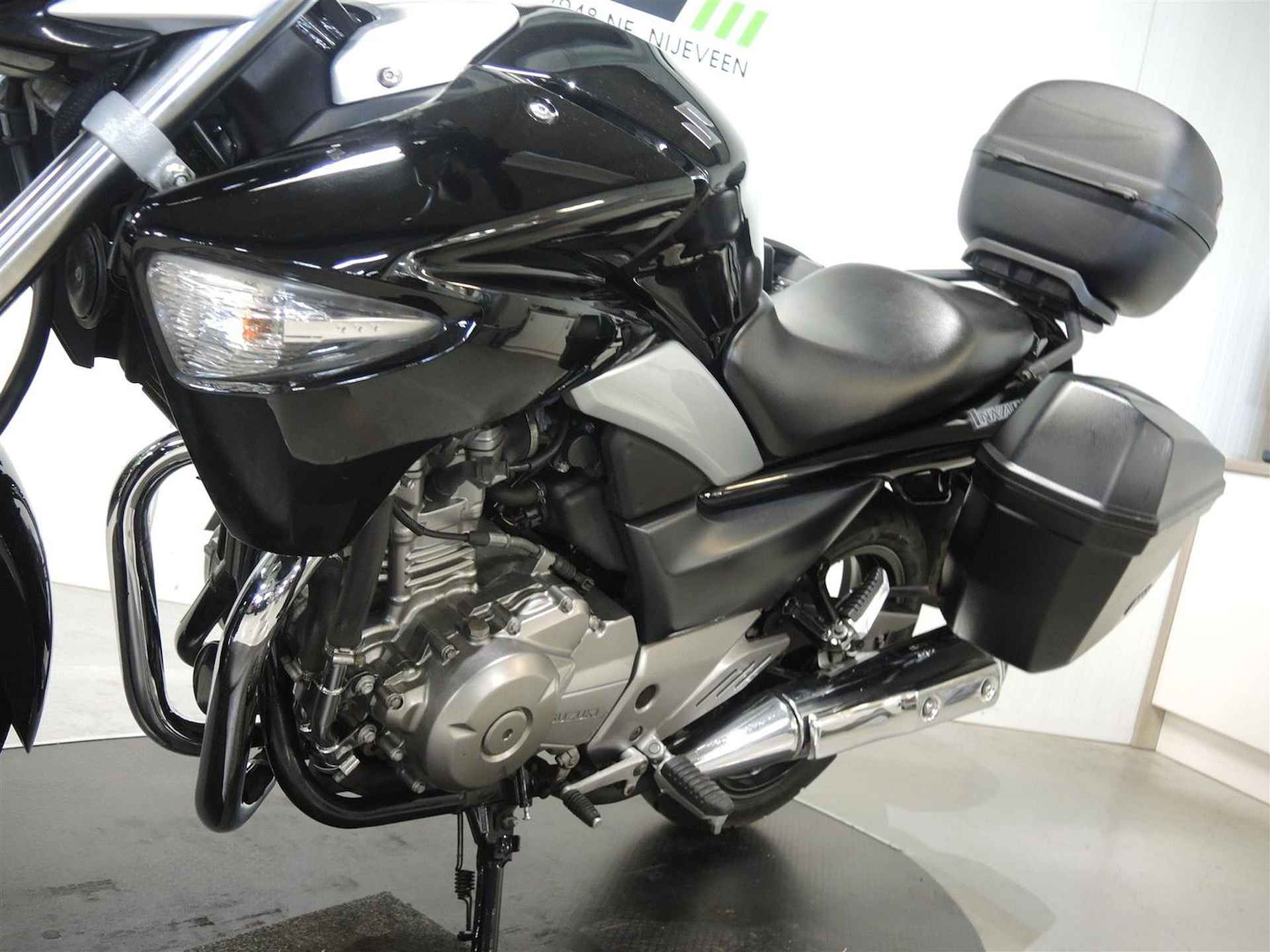 Suzuki Inazuma 250 - 2014 - 8/14