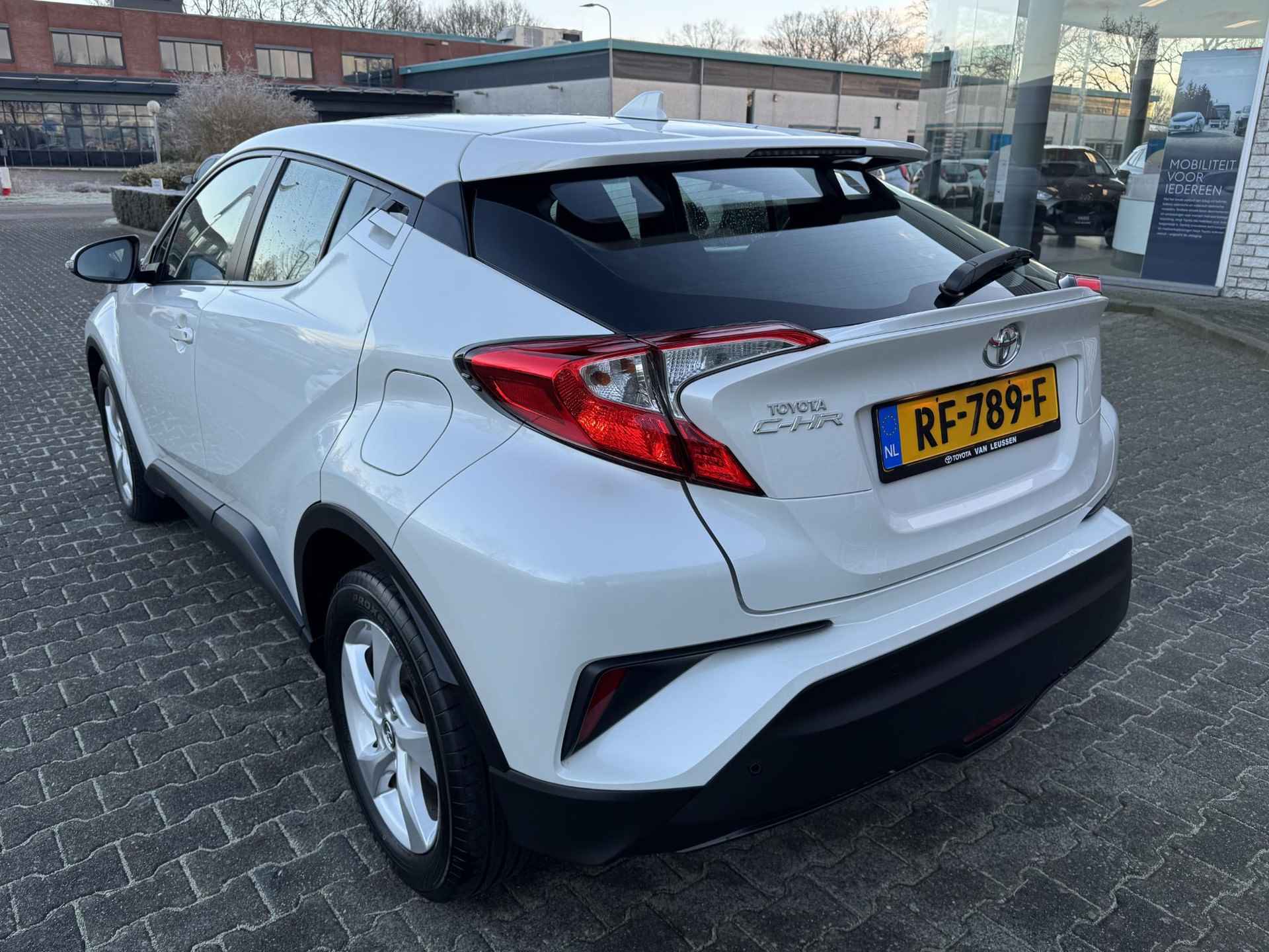 Toyota C-HR 1.2T Toyota C-HR 1.2 ACTIVE CLIMA AD-CRUISE CAMERA BLUETOOTH 17" LM-VELGEN NL-AUTO - 3/32