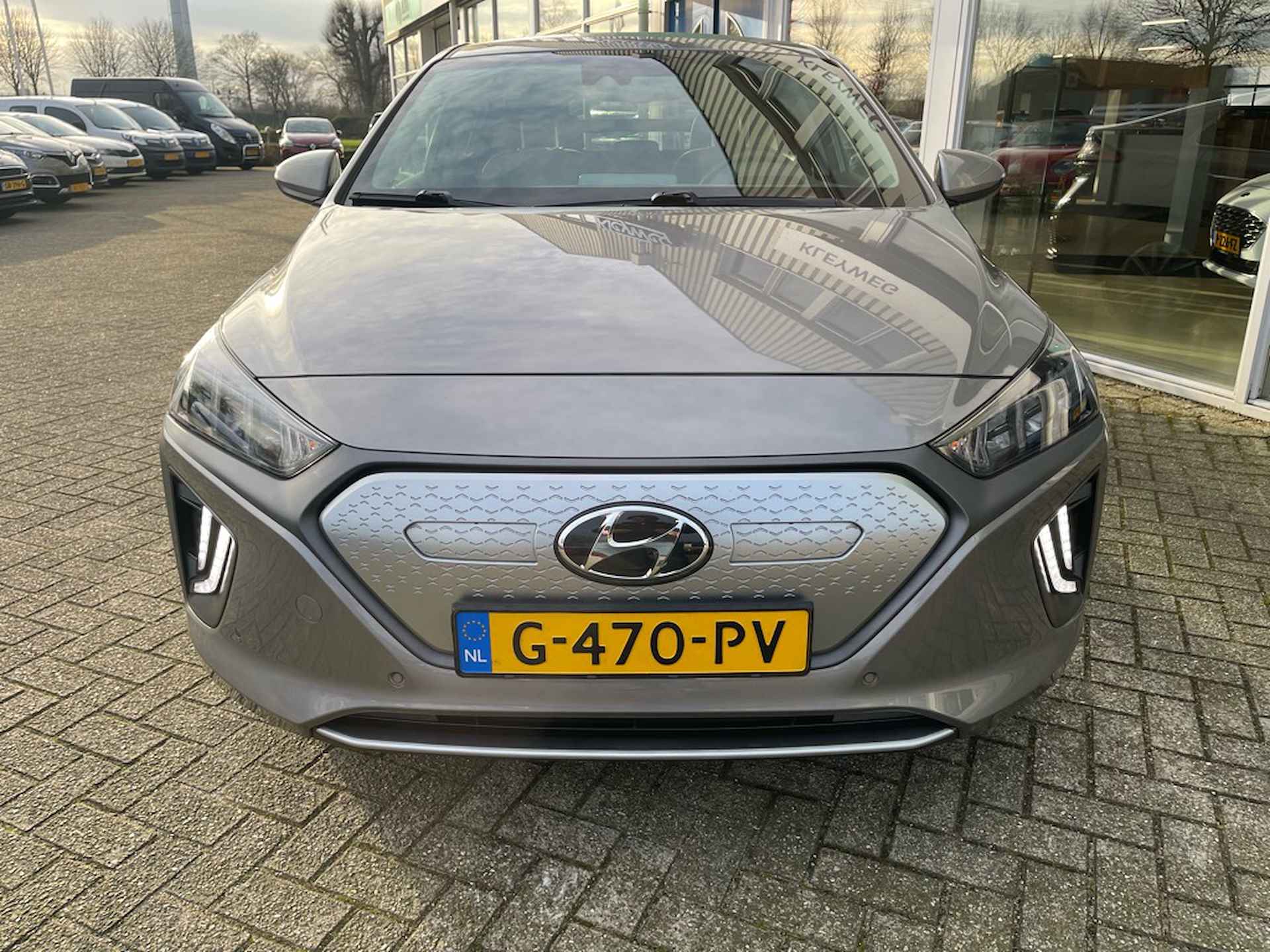 Hyundai IONIQ Premium EV 38 kWh, Nav, Carplay, Leder, Stoelverwarming - 3/30