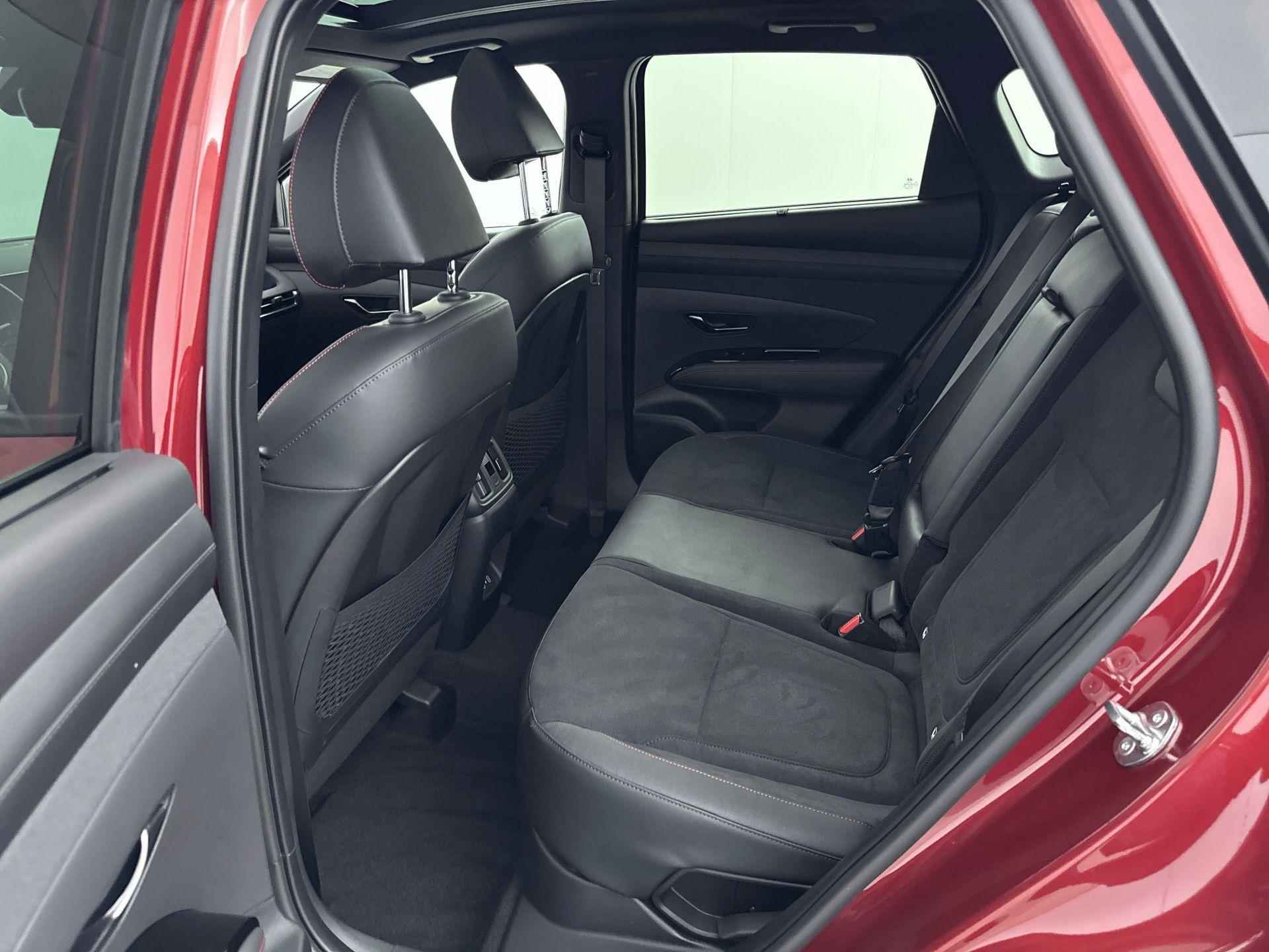 Hyundai Tucson 1.6 T-GDI PHEV N line | €6000,- registratiekorting | Elektrische stoelen | Stoel/stuurverwarming / ventilatie | 360° camera | Bose Premium Audio | - 9/34