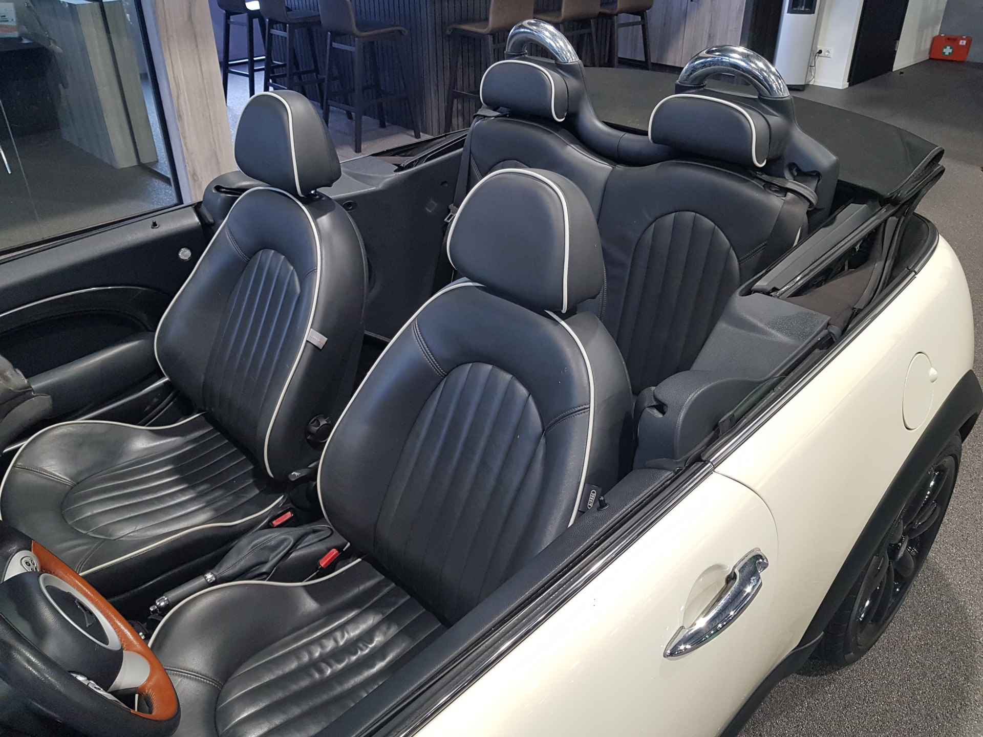 MINI Cabrio 1.6 Cooper S Sidewalk Volleder | Airco | Nette auto - 8/34