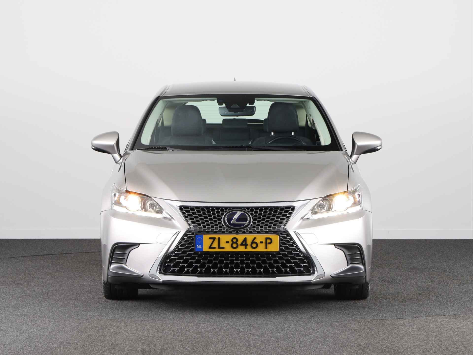 Lexus CT 200h Individual | Navigatie | Cruise control adaptief | - 30/48