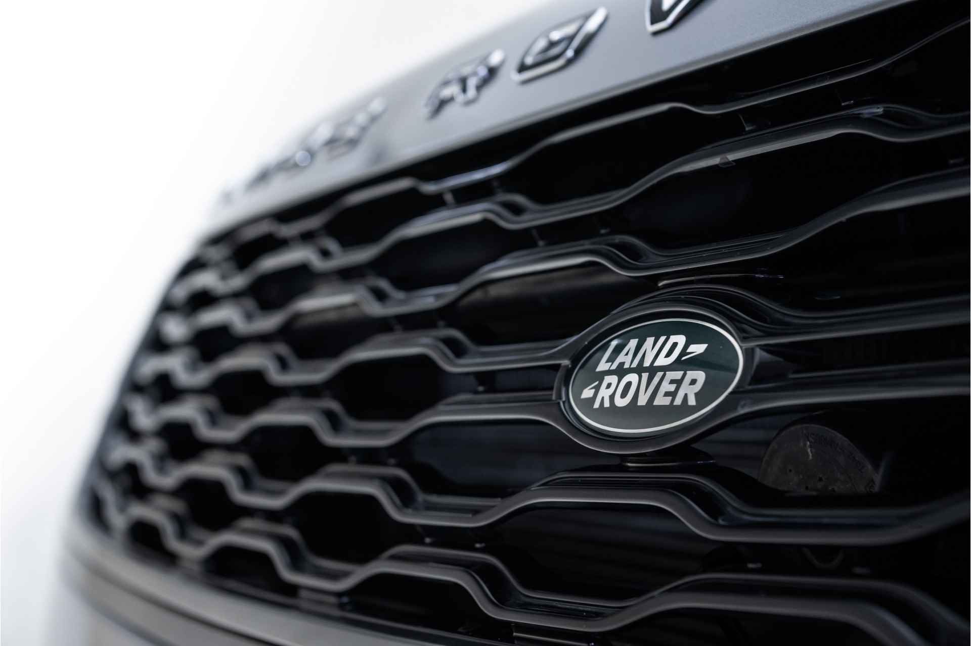 Land Rover Range Rover Velar 5.0 V8 SVAutobiography Dynamic Edition | Carbon Exterior Elements | Adaptive Dynamics | Koel/verwarmbare voorstoelen | NIEUWSTAAT - 25/47