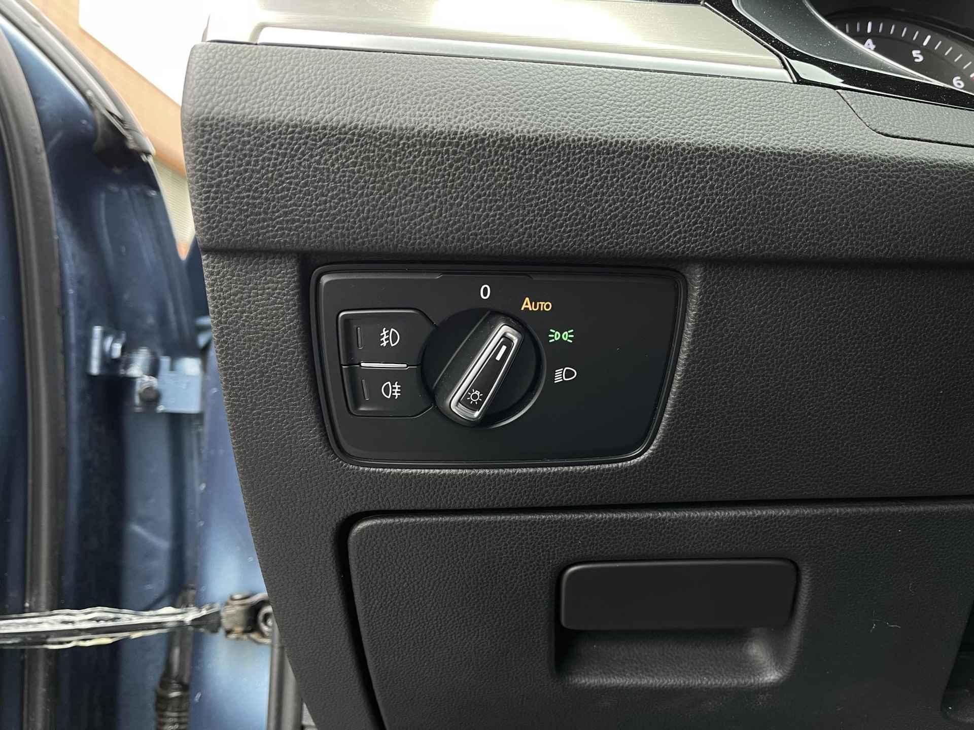 Volkswagen Passat Variant 1.4 TSI ACT Connected Series Plus R Line | Trekhaak | Panoramadak | Stuur- + Stoelverwarming | Adapt. Cruise Control | Apple Carplay/Android Auto | Rijklaarprijs! - 27/31