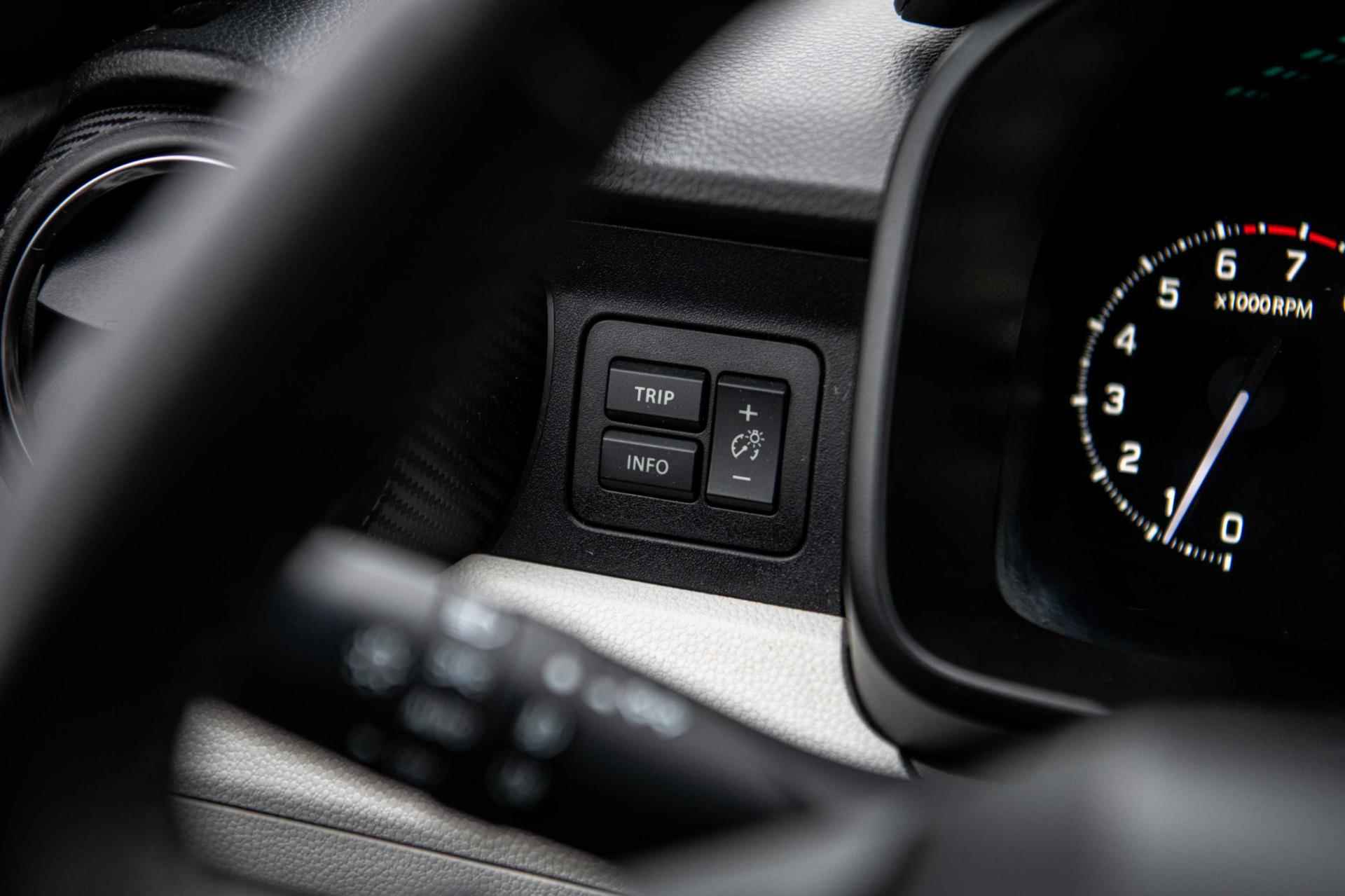 Suzuki Ignis 1.2 90pk Stijl Smart Hybrid |Airco/Clima |Cruise Control |Camera |Stoelverwarming |Keyless Entry/Start |LM Velgen | - 20/40