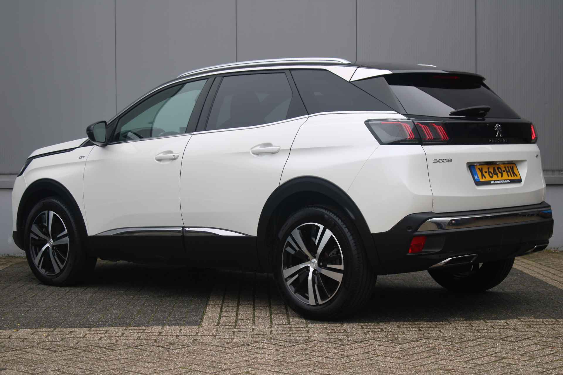 Peugeot 3008 GT 1.2 PureTech 130-PK EAT8 AUTOMAAT | PARKEERCAMERA | FULL LED | STOELVERWARMING | NAVI | DAB+ - 4/40