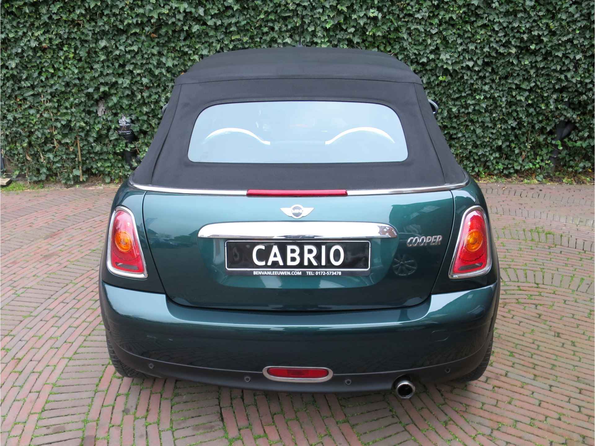 MINI Cabrio 1.6 Cooper R57 met Clima, BT, stoelverw. en 16" - 10/47