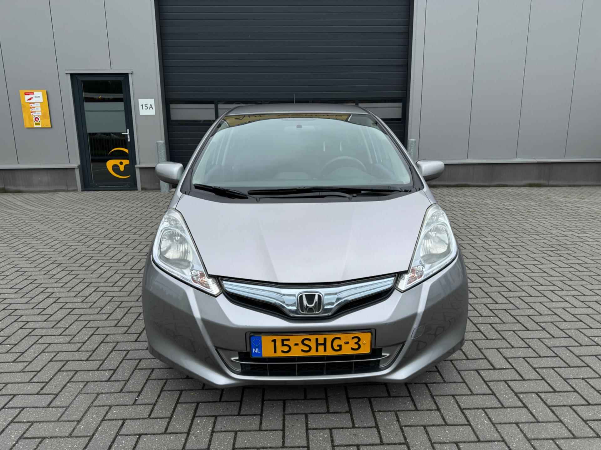 Honda Jazz 1.4 Hybrid Business Mode - 3/31