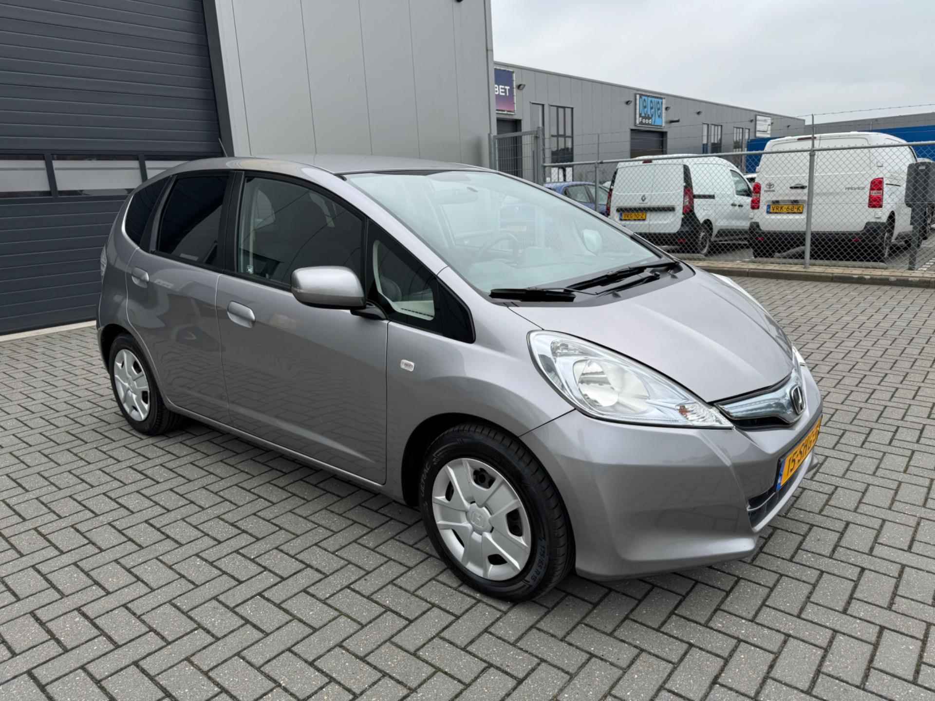 Honda Jazz 1.4 Hybrid Business Mode - 4/31