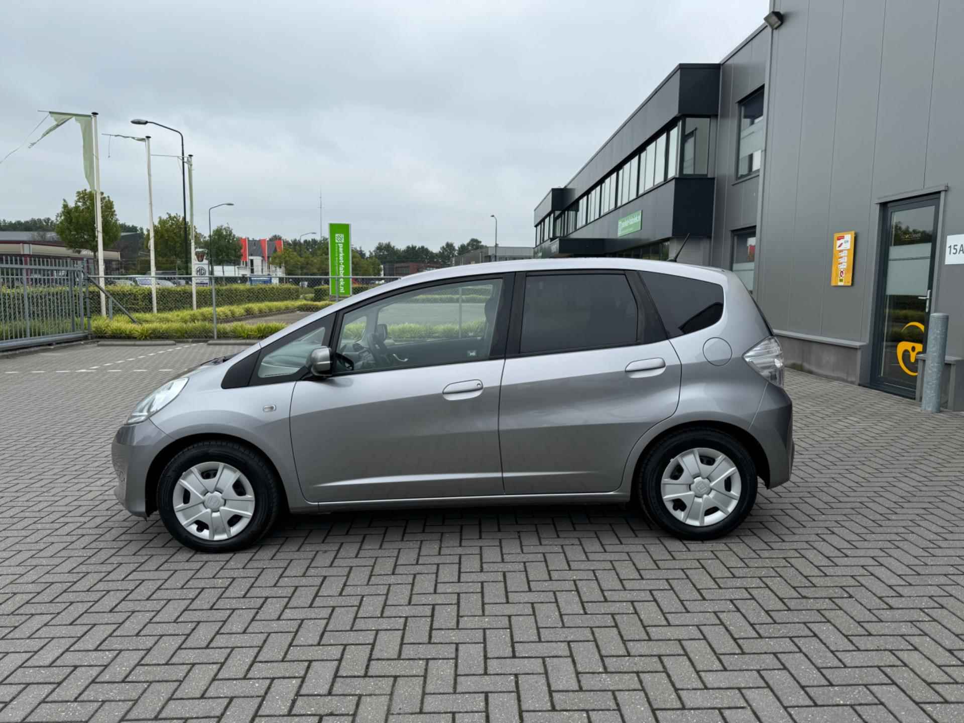 Honda Jazz 1.4 Hybrid Business Mode - 9/31